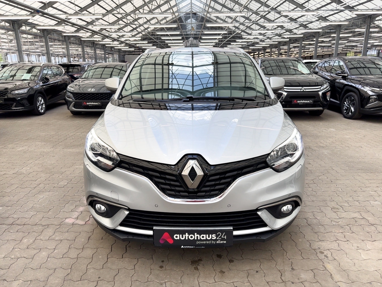 Renault Grand Scenic Van Grand Scenic IV 1.7 BLUE dCi 120 Grand Business (E #2