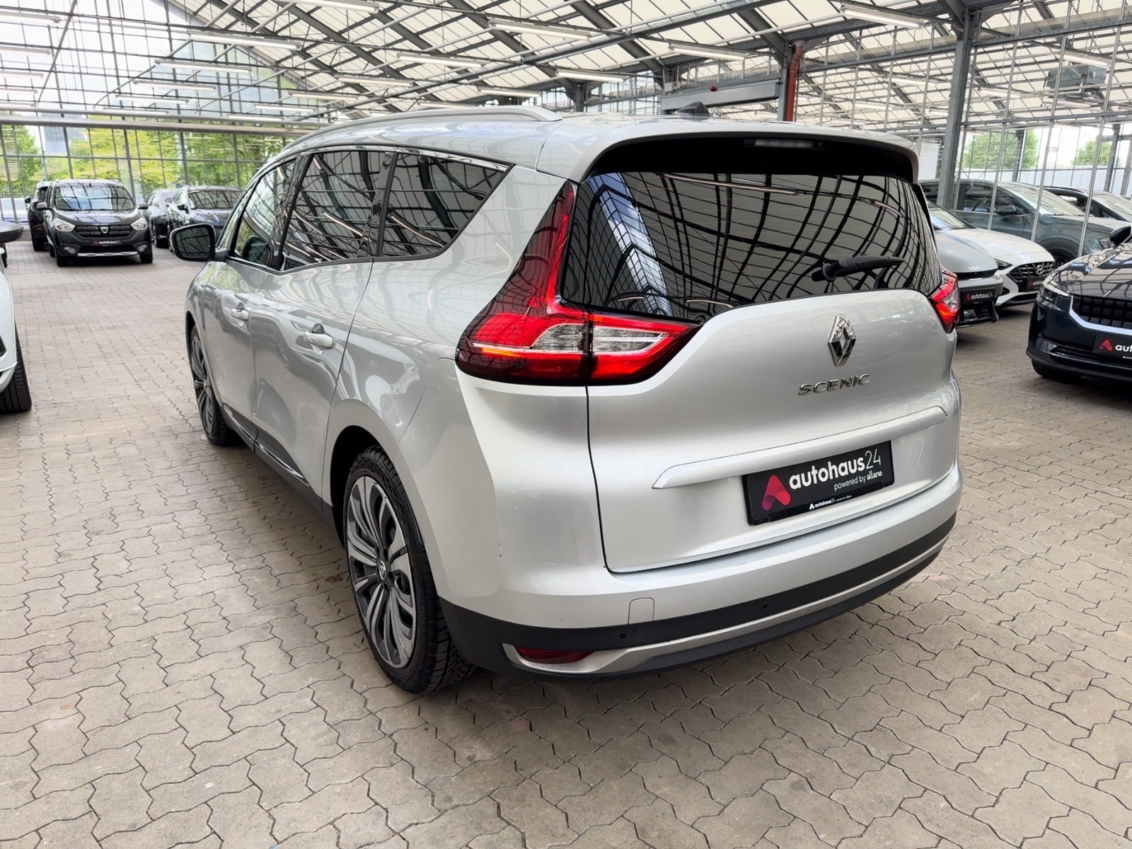 Renault Grand Scenic Van Grand Scenic IV 1.7 BLUE dCi 120 Grand Business (E #4