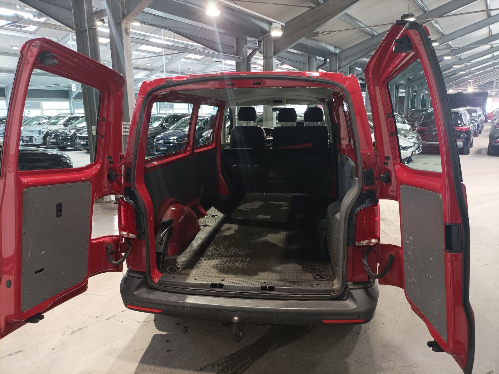 VW Transporter Transporter T6.1 2.0 TDI Kombi L2H1 #6