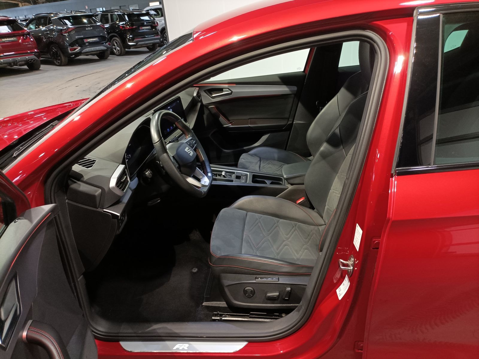 Seat Leon Limousine Leon 1.5 eTSI FR #8