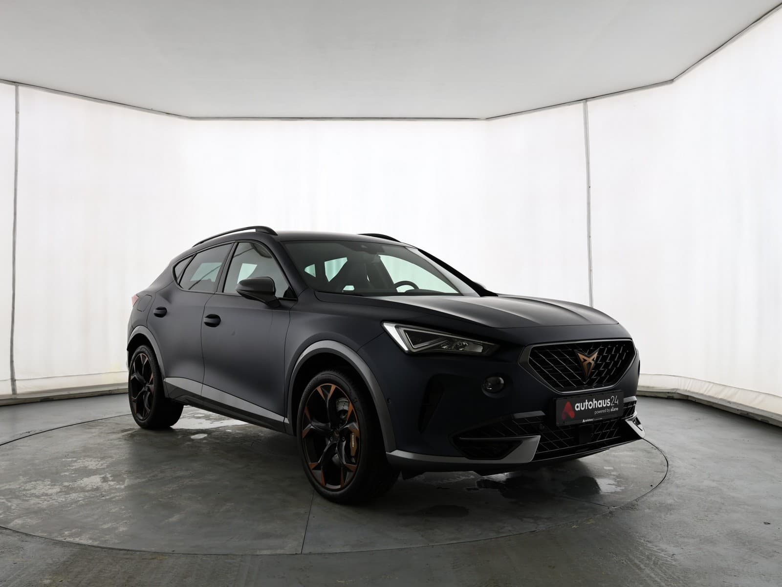 CUPRA Formentor SUV / Crossover / Geländewagen CUPRA Formentor 2.0 TSI 228kW VZ 4Drive DSG Sports Utility Vehicle #1