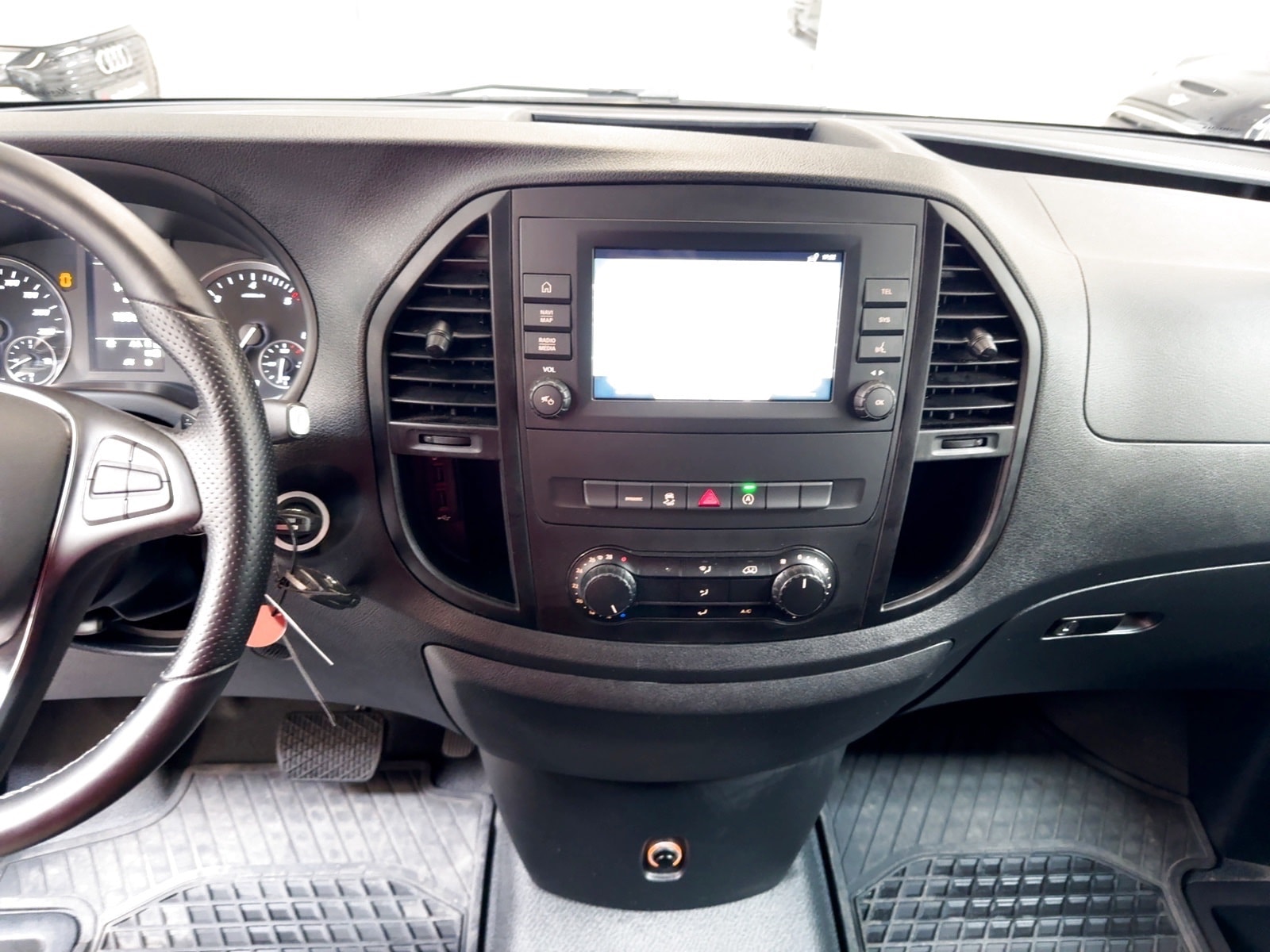 Mercedes Benz Vito Transporter Vito Kasten 114 CDI Pro 4x4 lang (EURO 6d) #11
