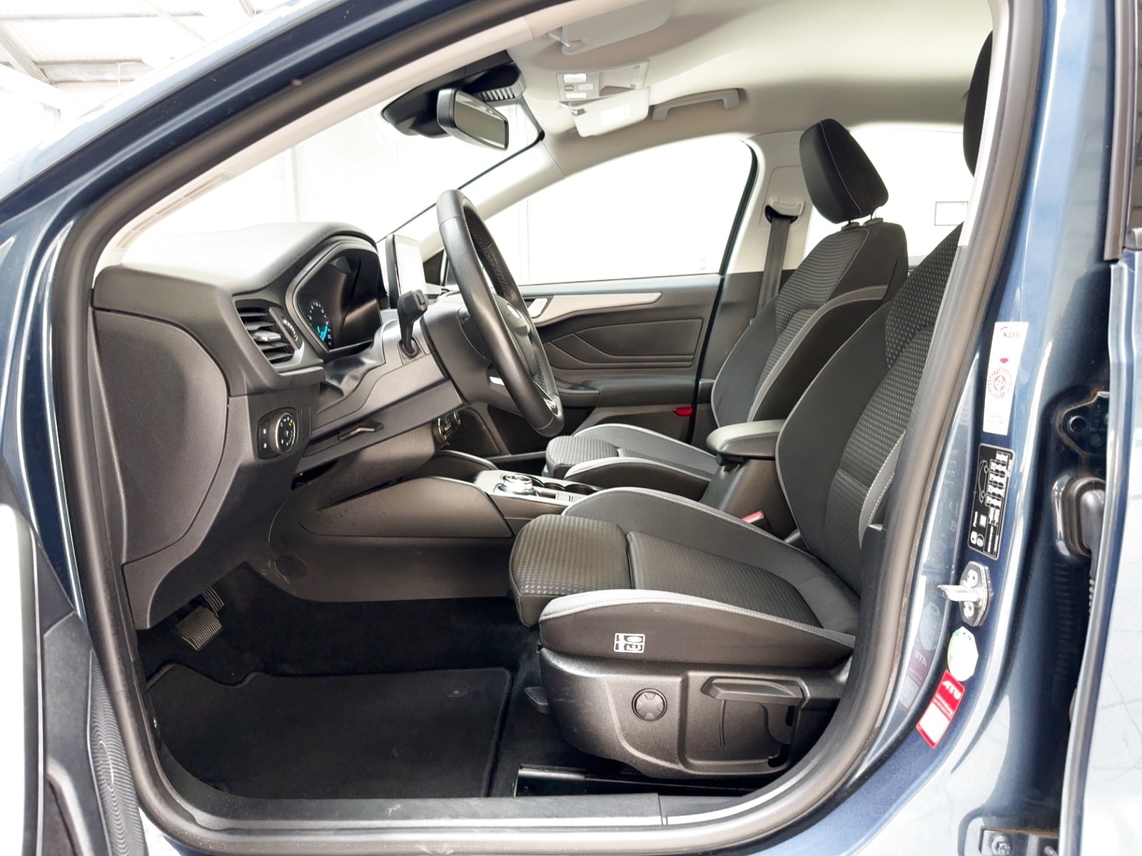 Ford Focus Limousine Focus 1.5 EcoBlue Cool&Connect S/S (EURO 6d) #8