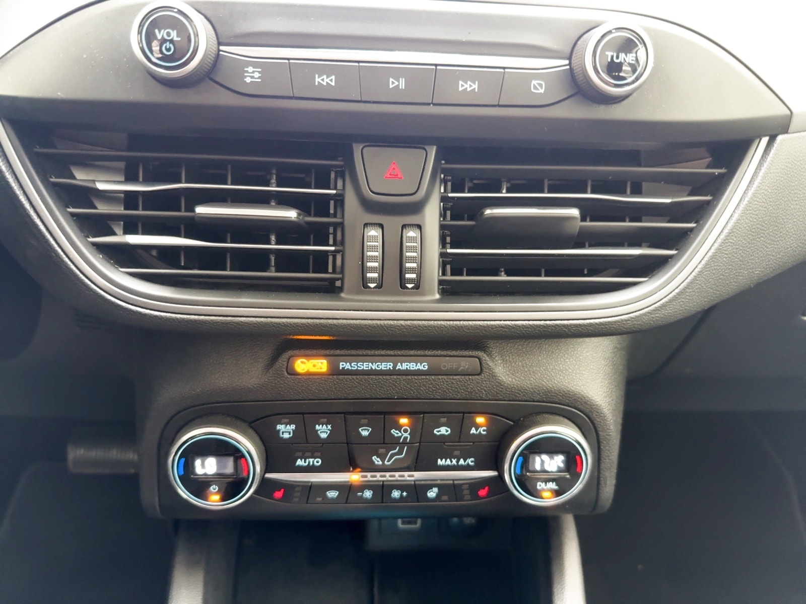 Ford Focus Limousine Focus 1.5 EcoBlue Cool&Connect S/S (EURO 6d) #12