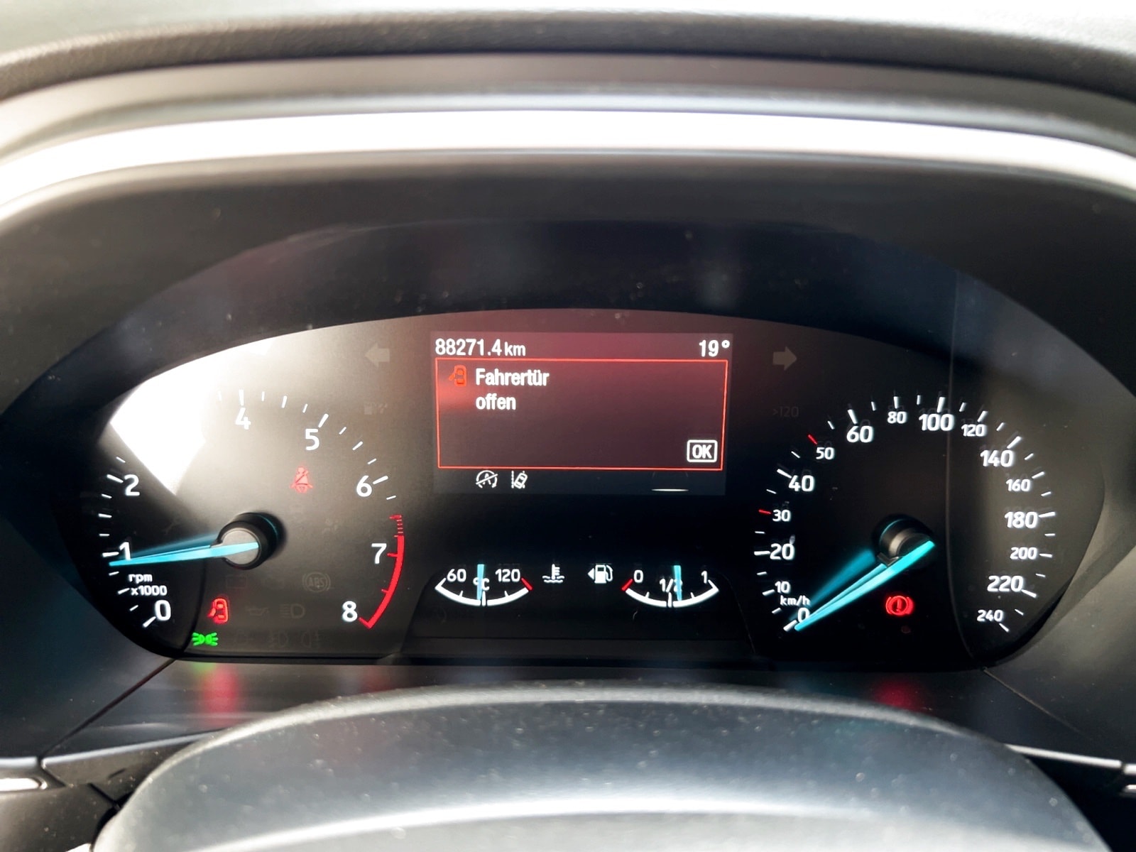 Ford Focus Kombi Focus 1.0 EcoBoost Cool&Connect Start/Stopp (EURO #7
