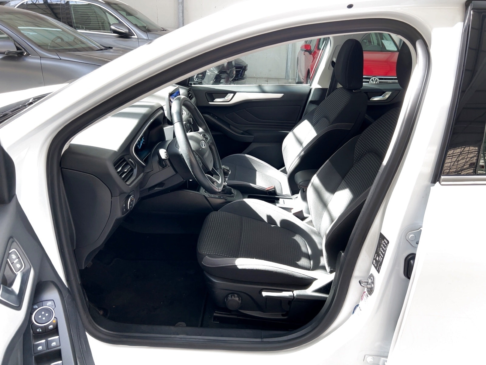 Ford Focus Kombi Focus 1.0 EcoBoost Cool&Connect Start/Stopp (EURO #8