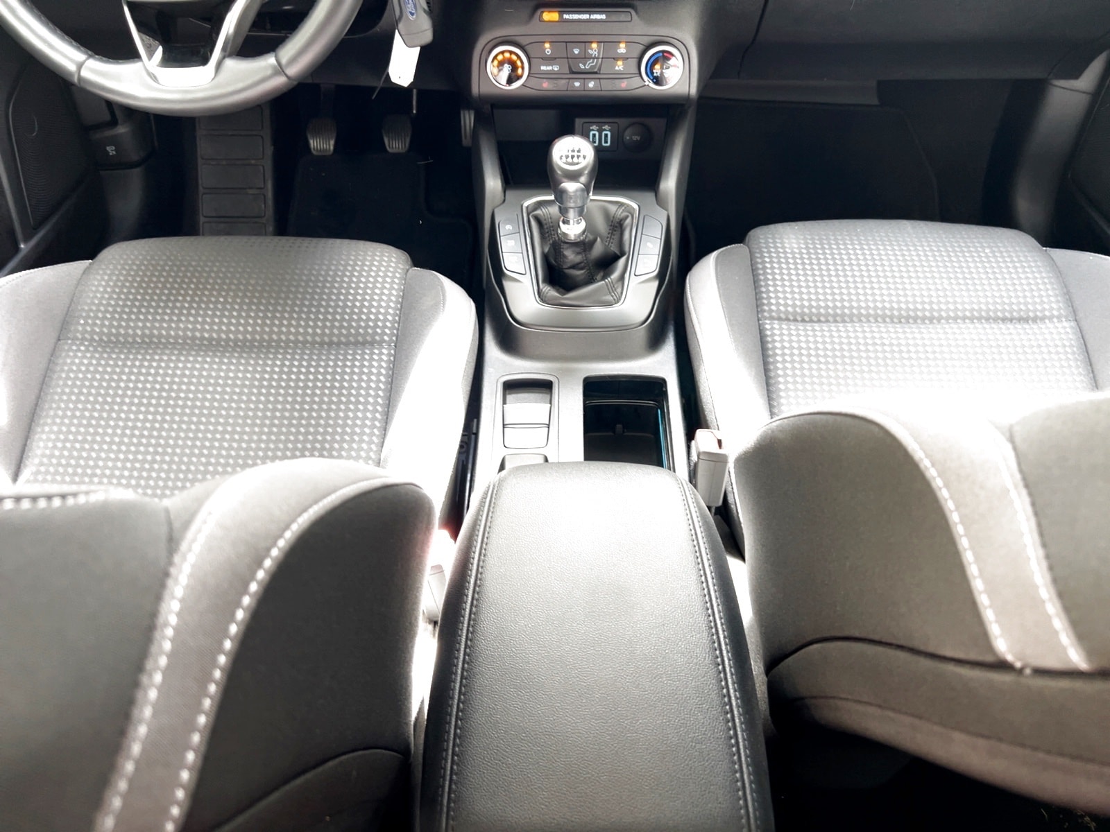 Ford Focus Kombi Focus 1.0 EcoBoost Cool&Connect Start/Stopp (EURO #14