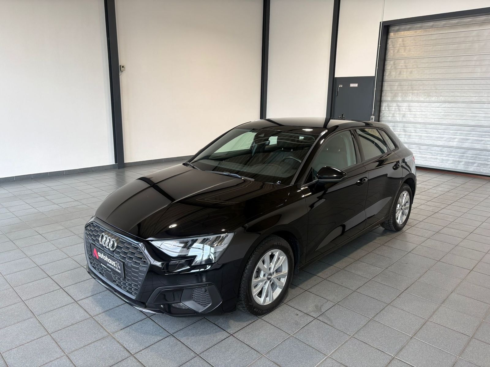 Audi A3 Limousine A3 30 2.0 TDI Sportback basis (EURO 6d) #3