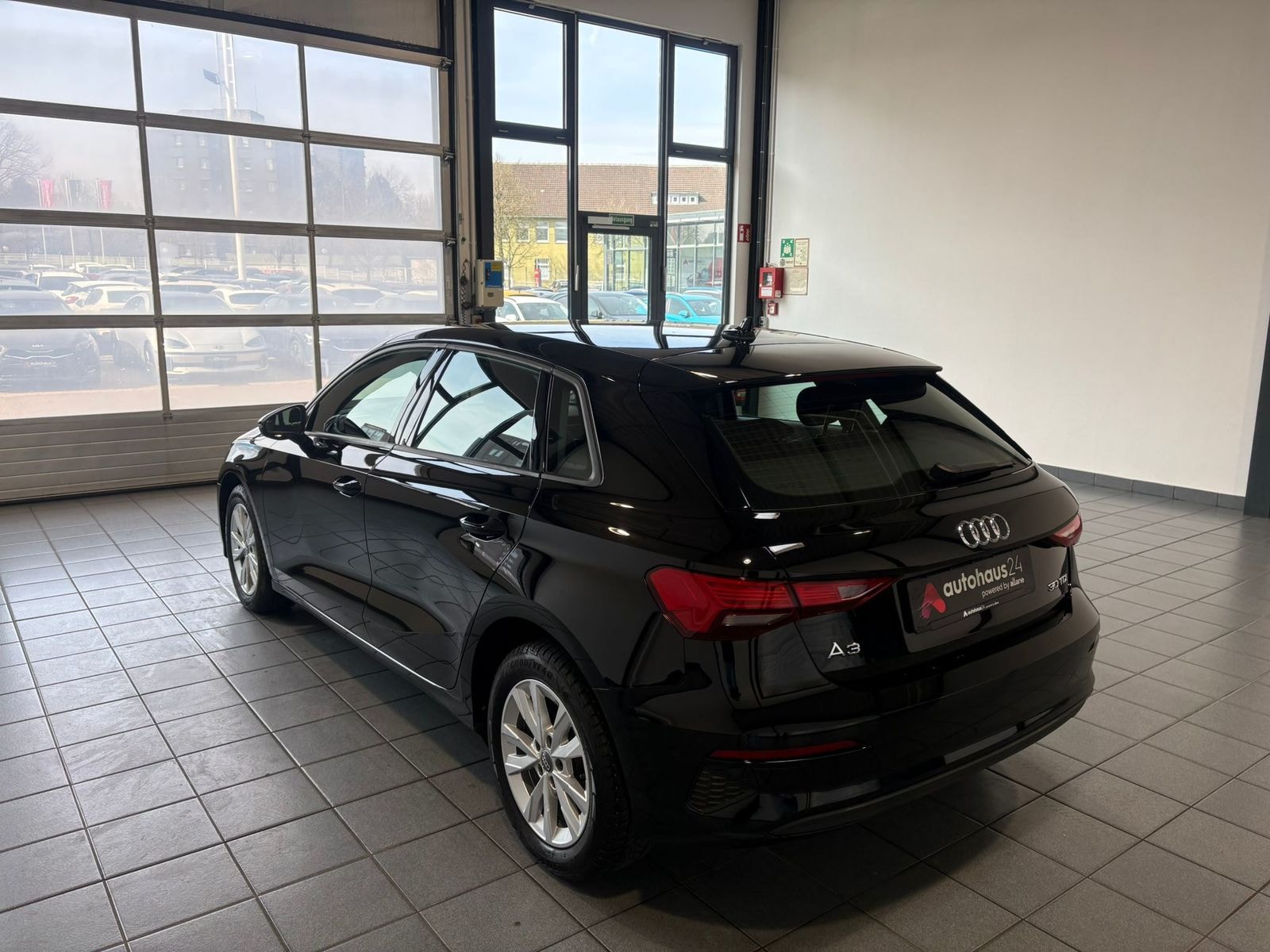 Audi A3 Limousine A3 30 2.0 TDI Sportback basis (EURO 6d) #4