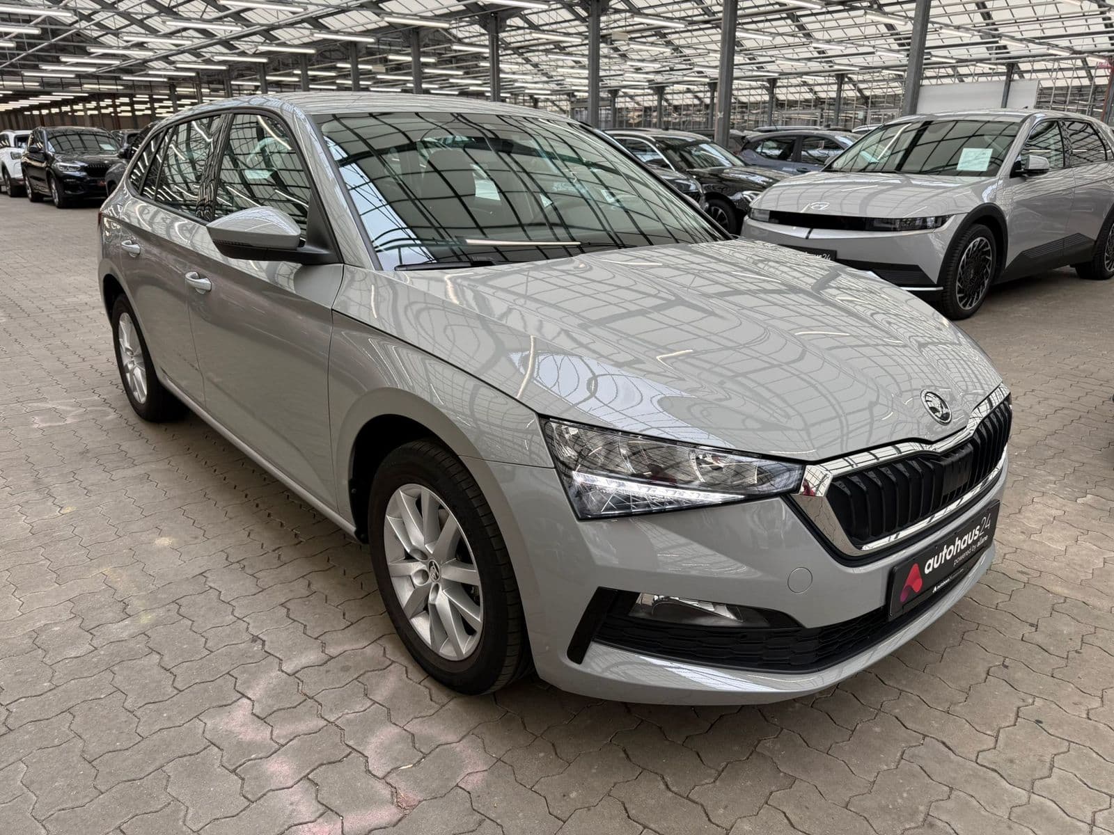 ŠKODA Scala Limousine SKODA Scala 1.0 TSI 81kW DSG Ambition Limousine #1