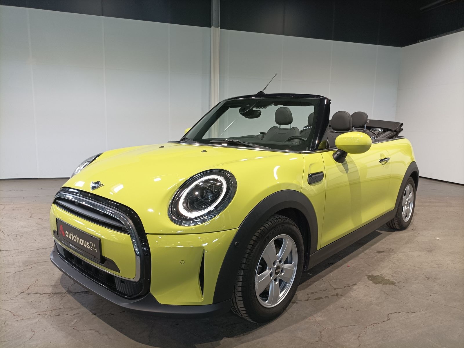 MINI Cabrio Cabriolet Cabrio One Classic Trim #9