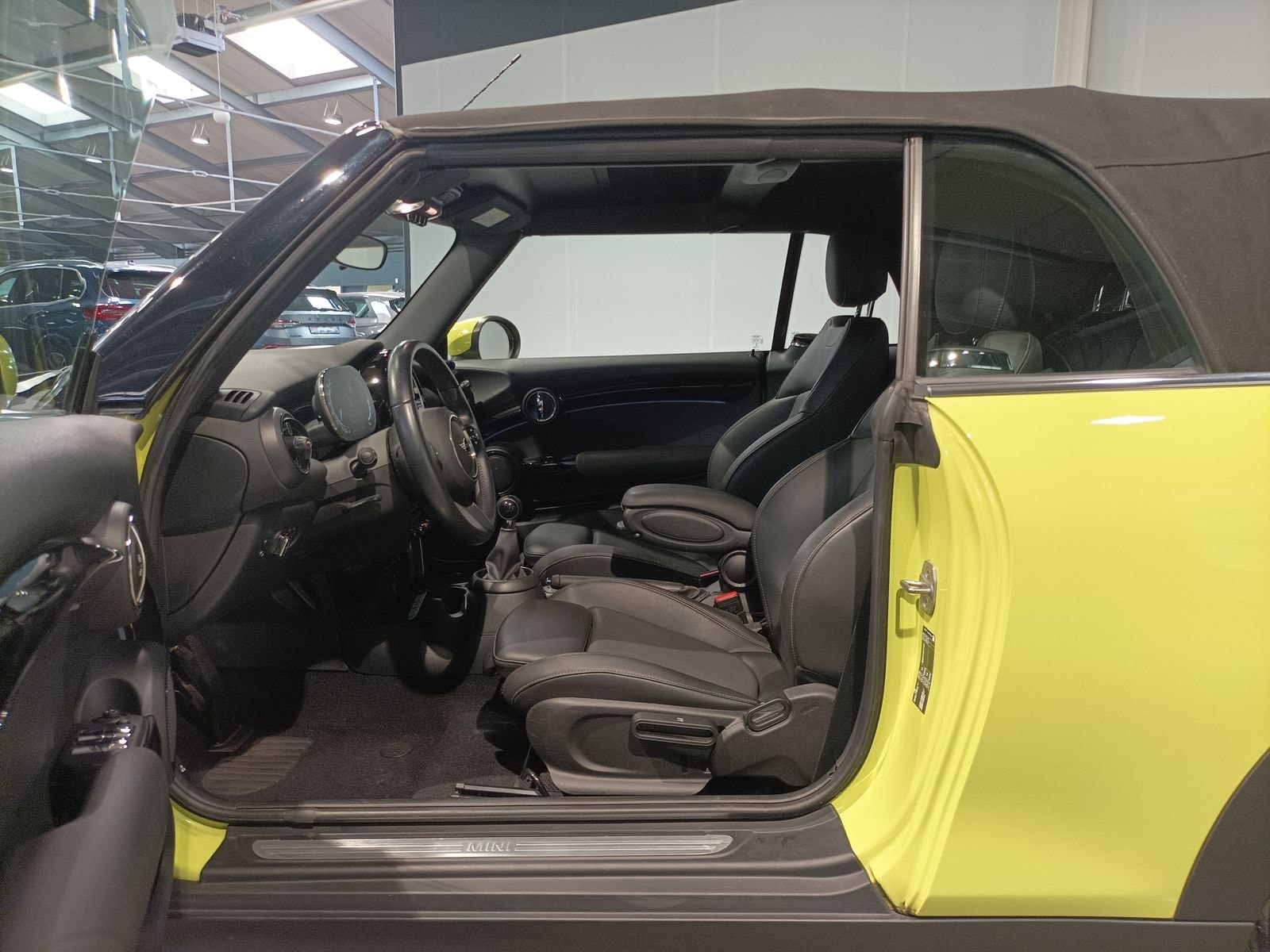 MINI Cabrio Cabriolet Cabrio One Classic Trim #14