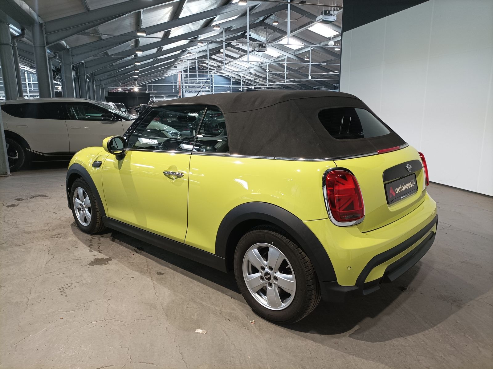 MINI Cabrio Cabriolet Cabrio One Classic Trim #4