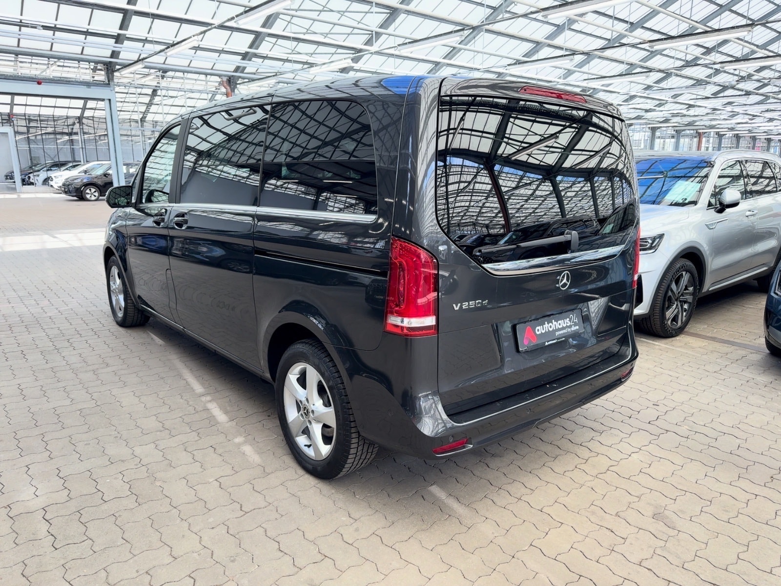 Mercedes Benz V-Klasse Andere V 250 d Avantgarde Edition kompakt (EURO 6d) #4