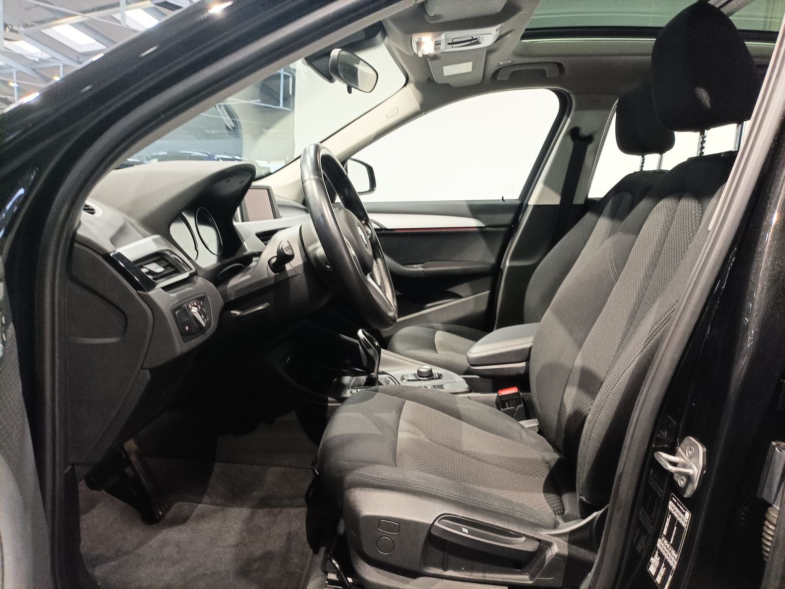 BMW X1 SUV X1 sDrive20i Advantage #8