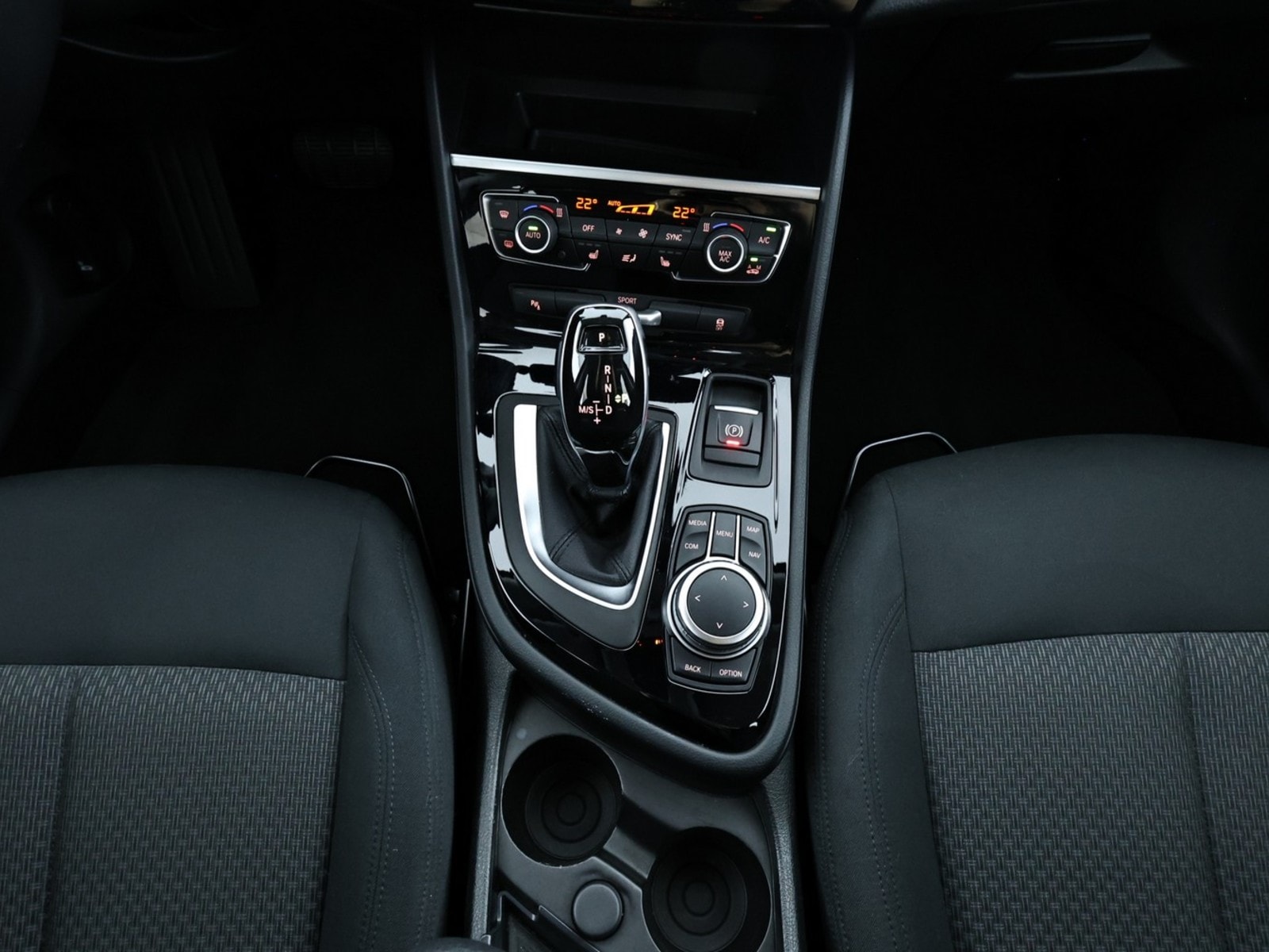 BMW 2er GT Van 2er Gran Tourer - 216d Advantage #13