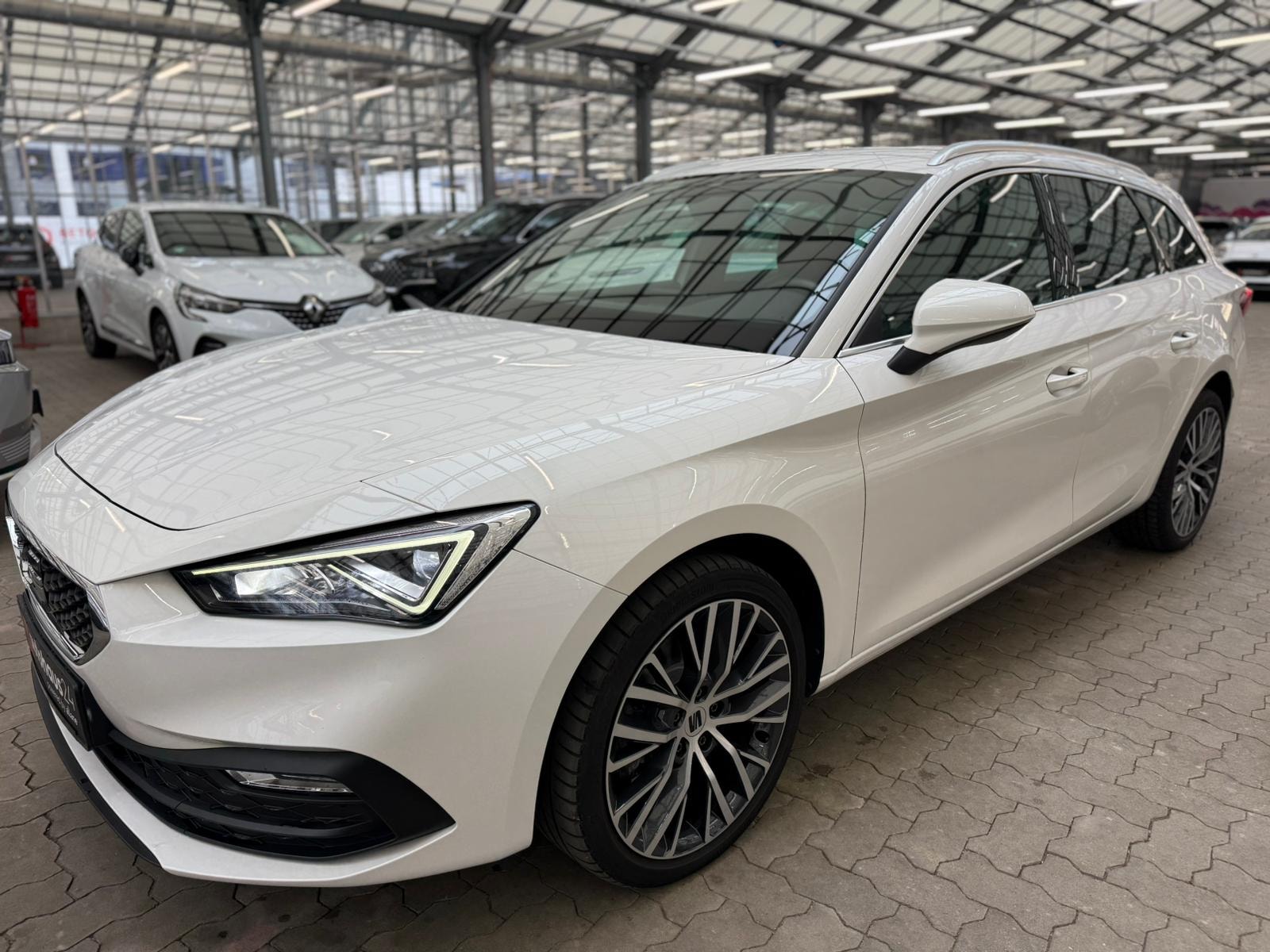 Seat Leon Kombi Leon Sportstourer 2.0 TDI Xcellence (EURO 6d) #3