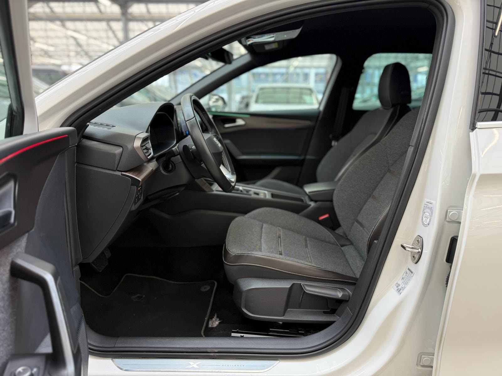 Seat Leon Kombi Leon Sportstourer 2.0 TDI Xcellence (EURO 6d) #8