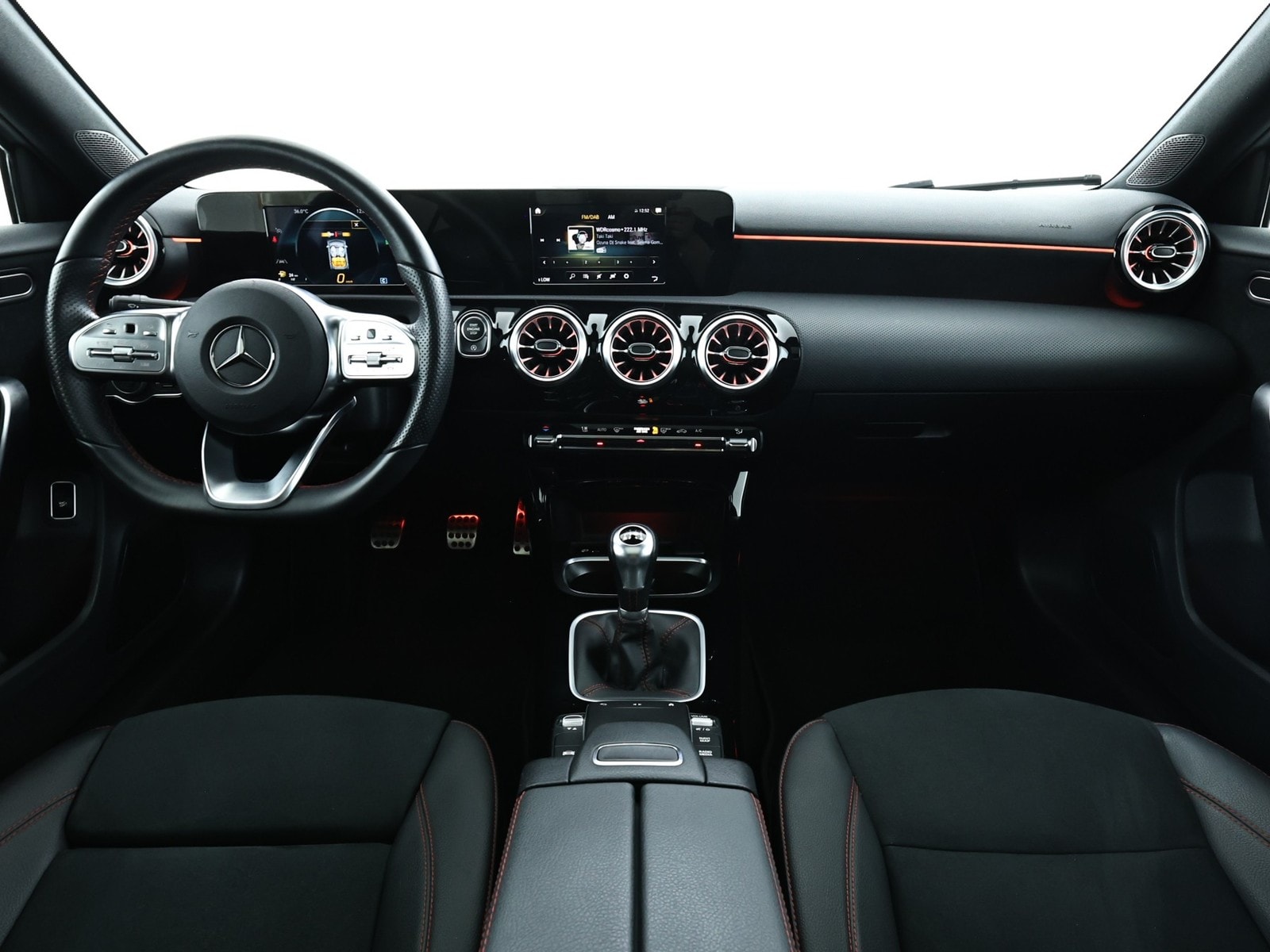 Mercedes Benz A-Klasse Limousine A 200 Lim. AMG Line (EURO 6d) #9