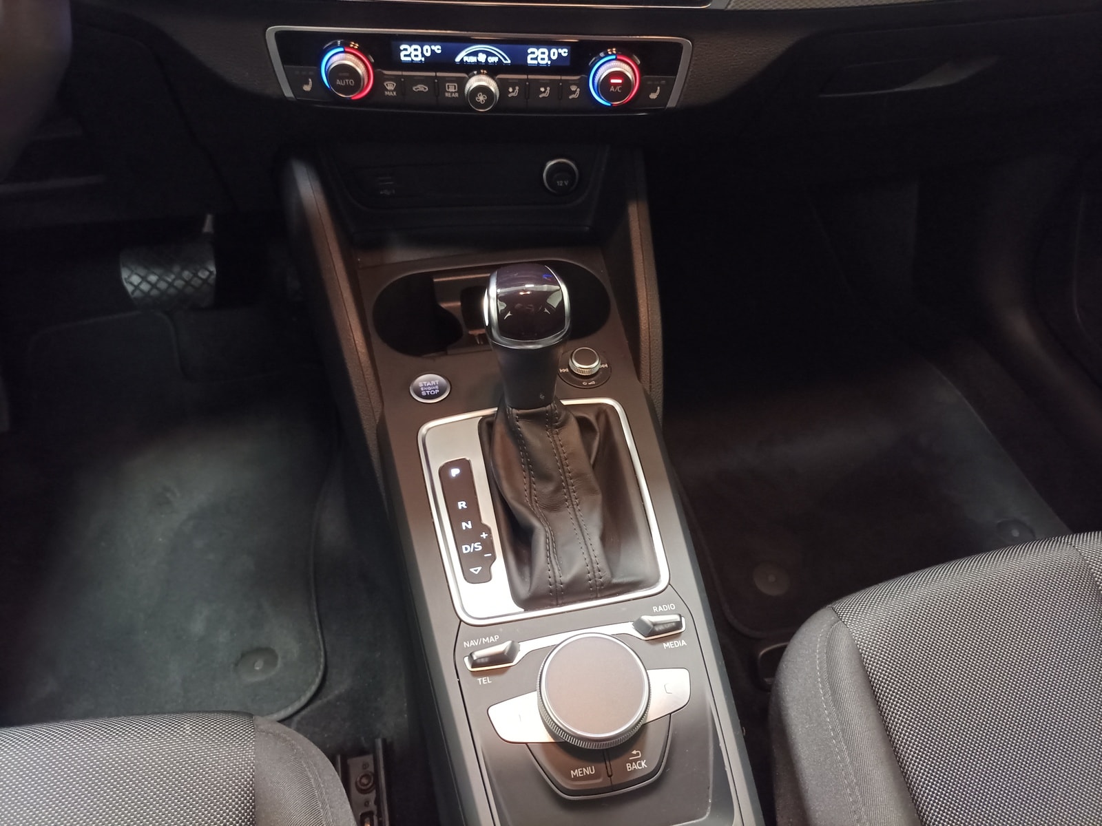 Audi Q2 SUV Q2 40 2,0 TFSI quattro basis (EURO 6d) #12