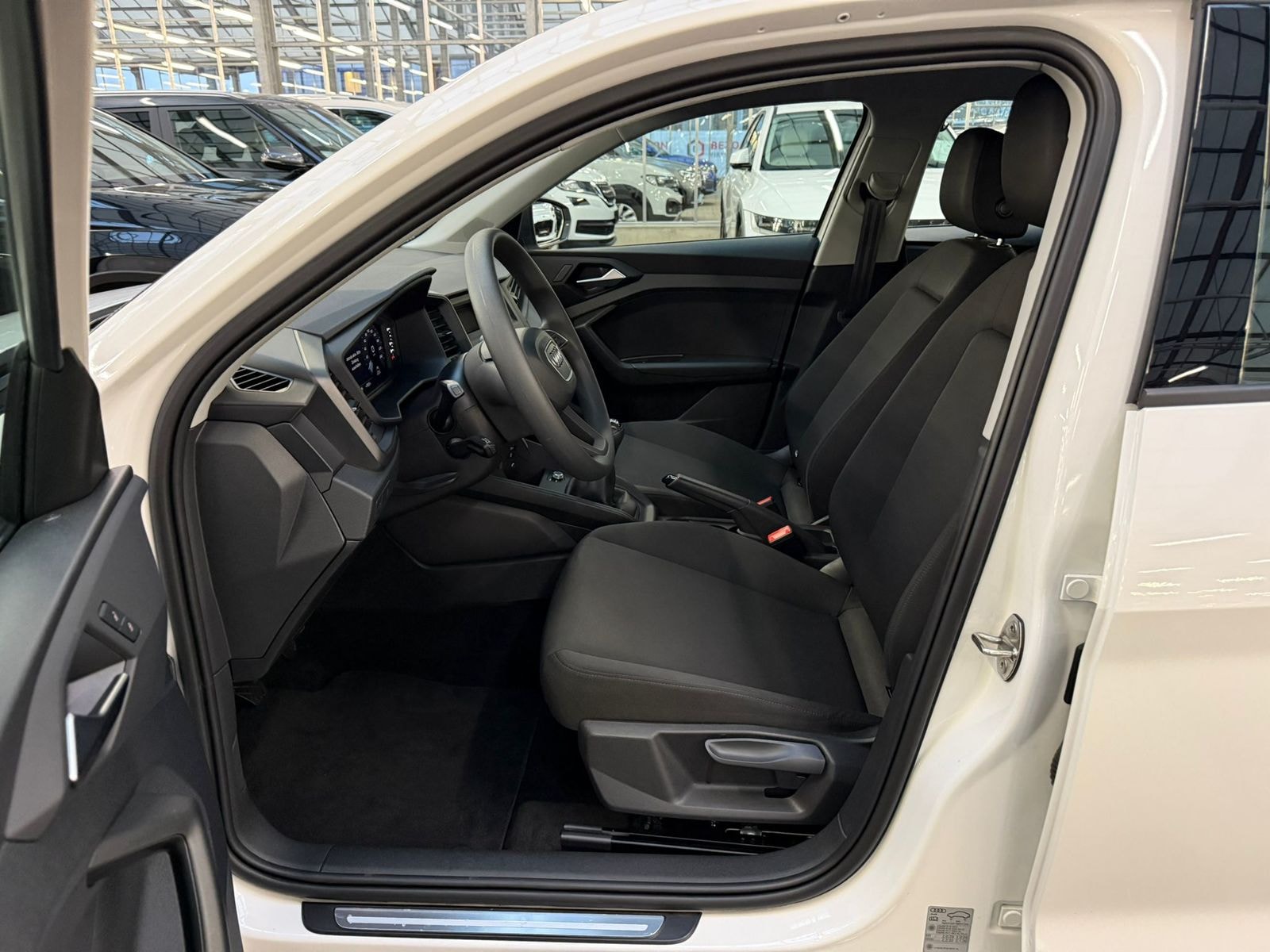 Audi A1 Schräghecklimousine A1 30 citycarver 1.0.TFSI basis (EURO 6d) #8