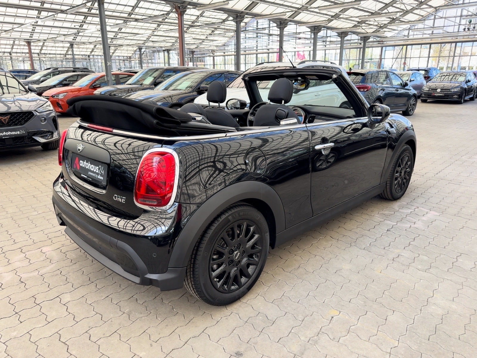 MINI Cabrio Cabriolet Cabrio One Essential Trim (EURO 6d)(OPF) #10