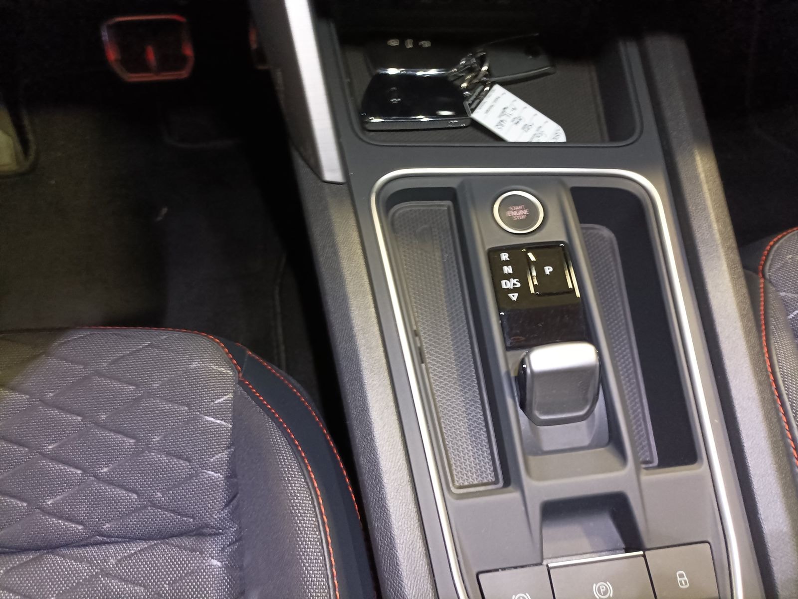 Seat Leon Limousine Leon 1.5 eTSI FR Plus #12