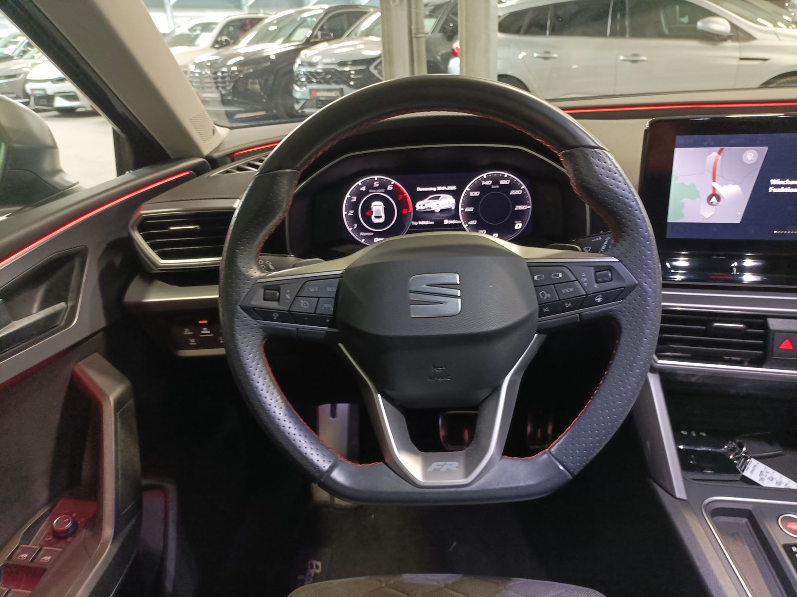 Seat Leon Limousine Leon 1.5 eTSI FR Plus #10