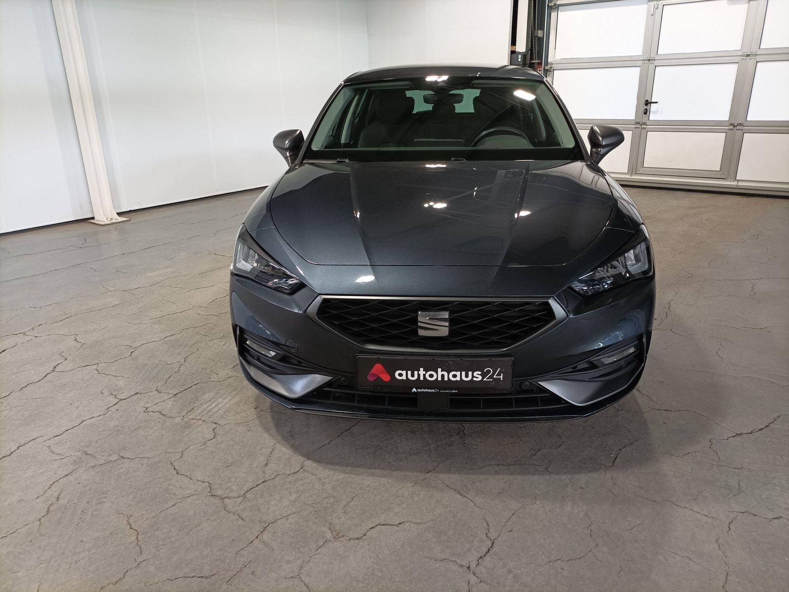 Seat Leon Limousine Leon 1.5 eTSI FR Plus #2