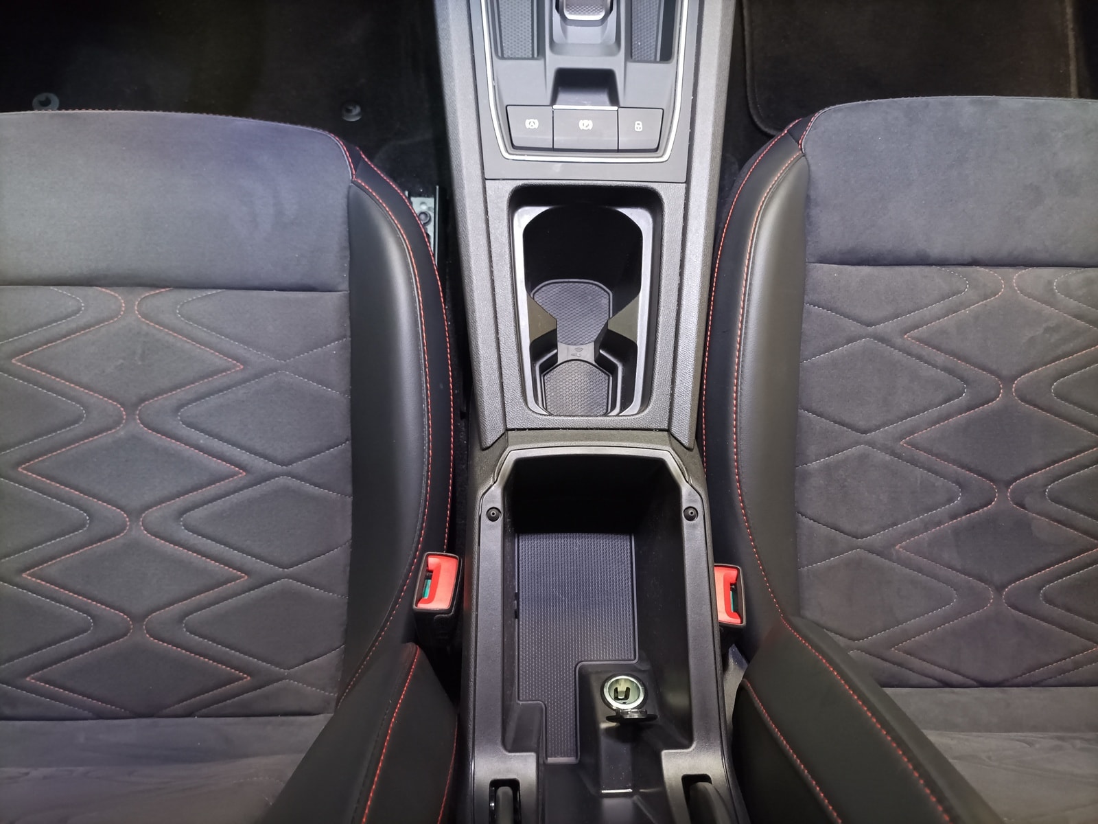 Seat Leon Kombi Leon Sportstourer 1.4 e-HYBRID FR OPF (EURO 6d) #16