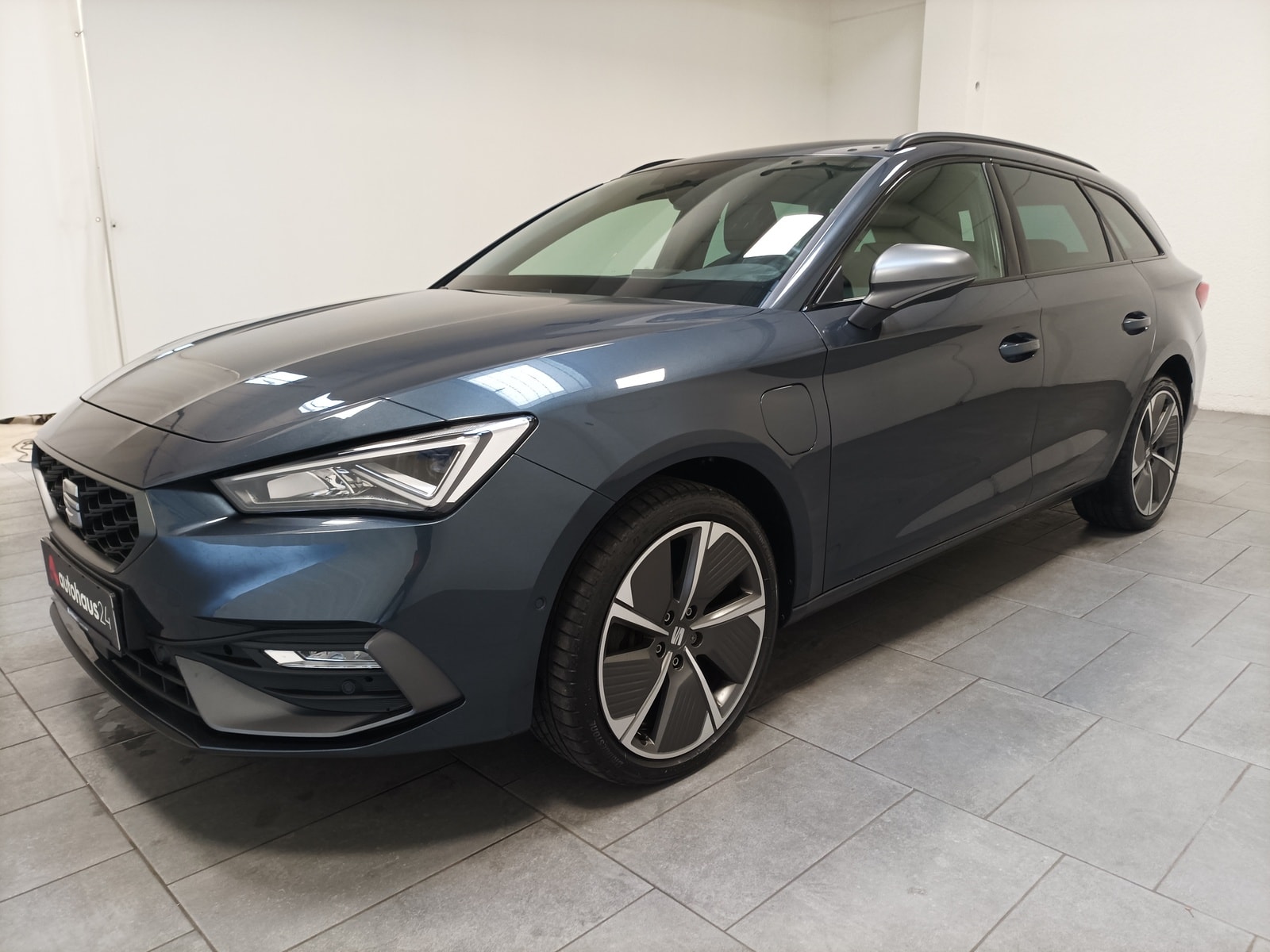 Seat Leon Kombi Leon Sportstourer 1.4 e-HYBRID FR OPF (EURO 6d) #3