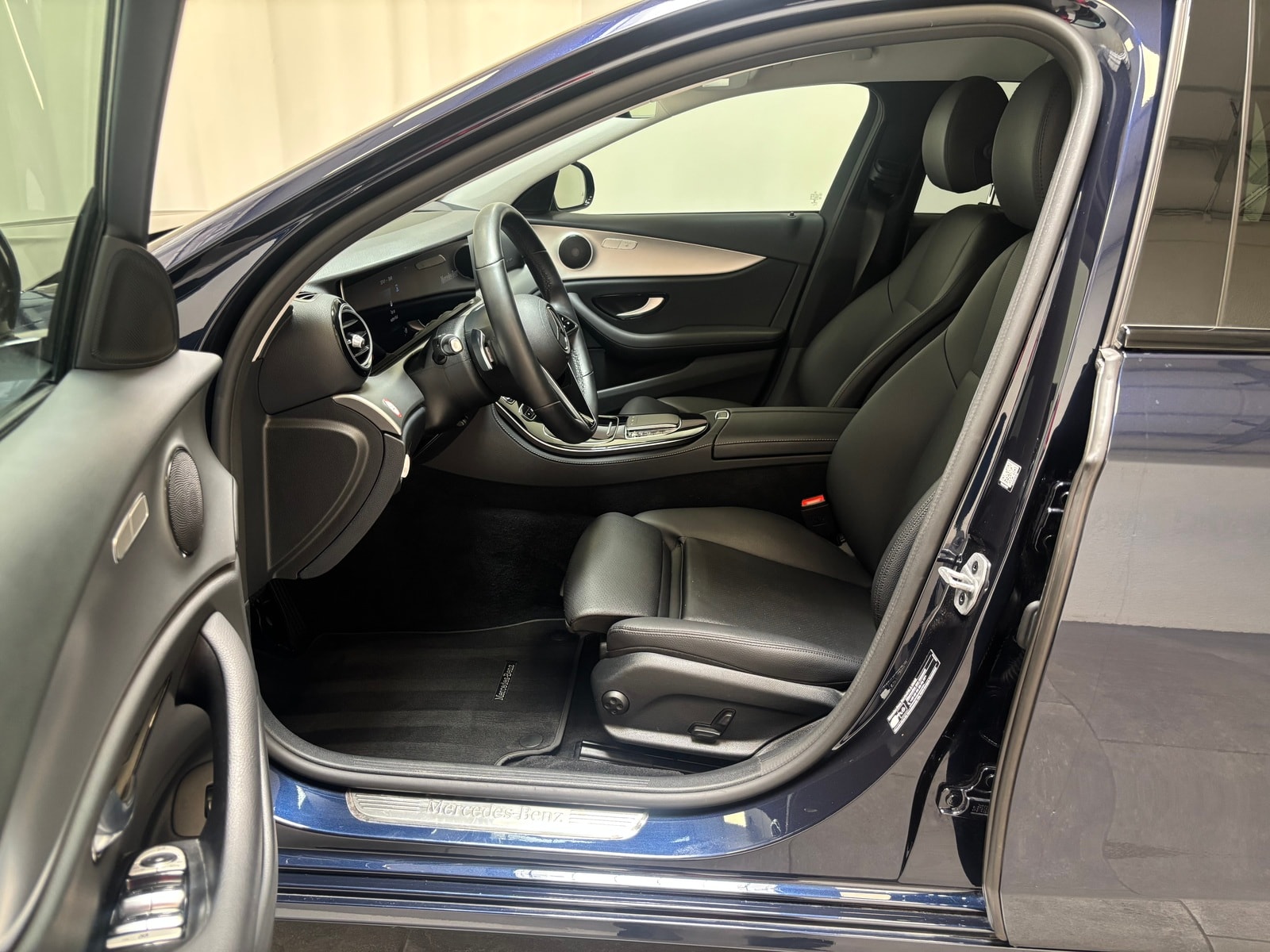 Mercedes Benz E-Klasse Kombi E 200 T Avantgarde 4Matic (EURO 6d) #8