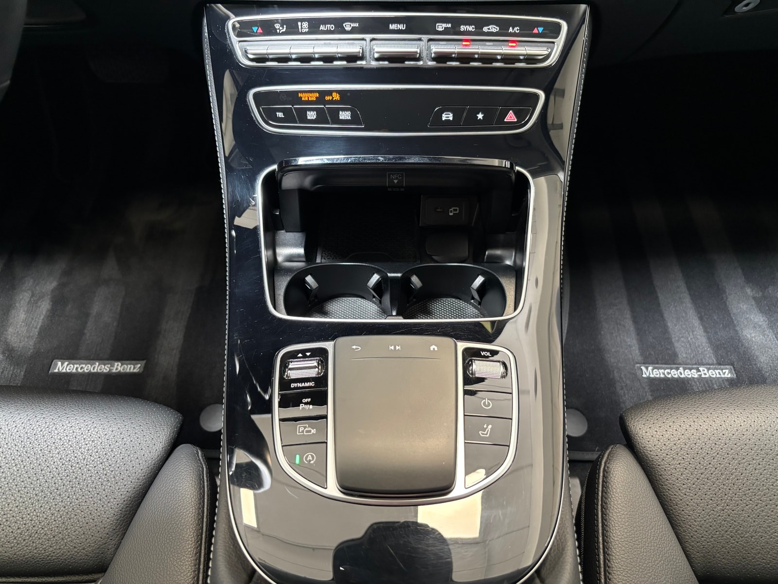 Mercedes Benz E-Klasse Kombi E 200 T Avantgarde 4Matic (EURO 6d) #12