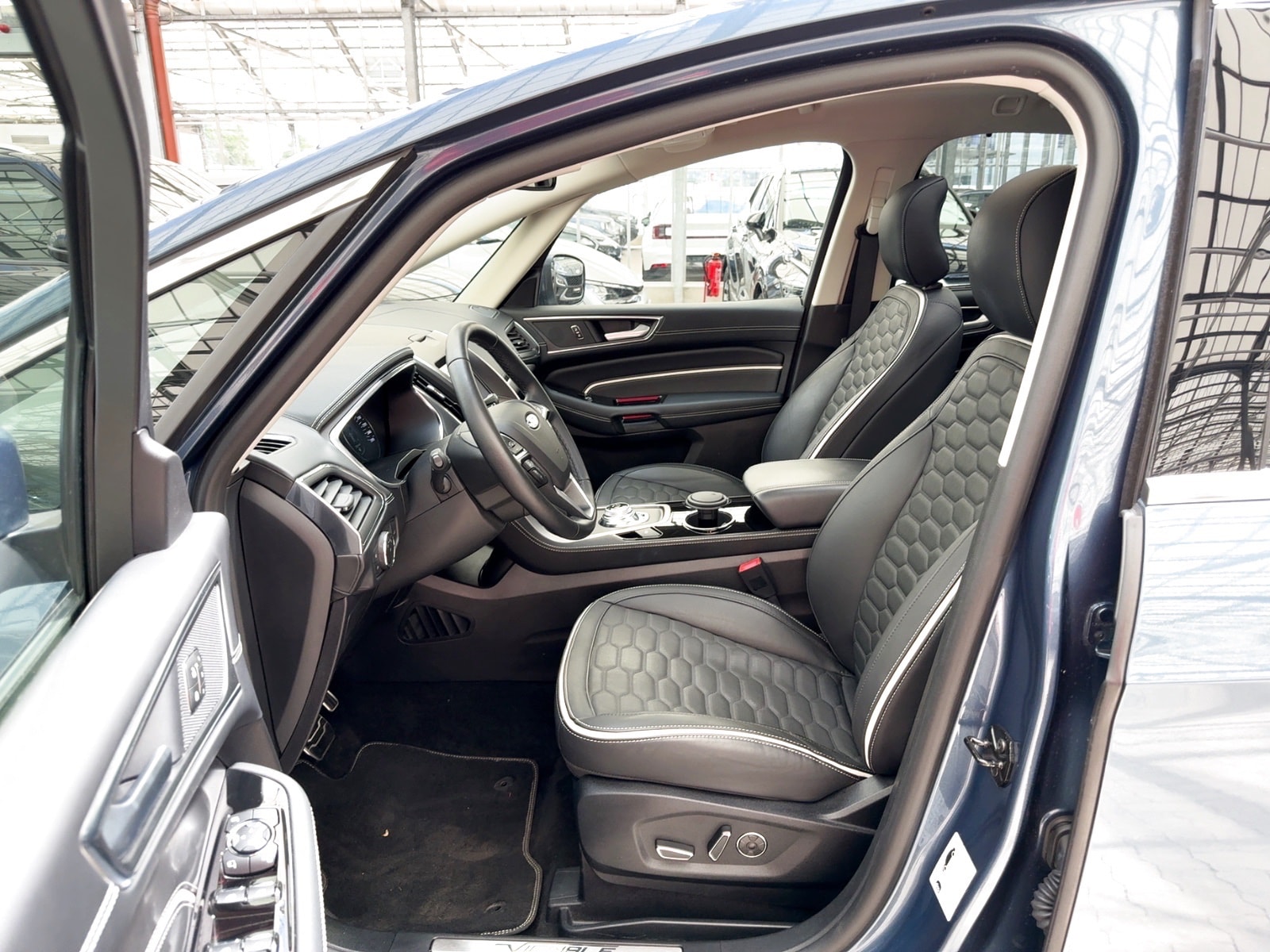 Ford S-Max Van S-Max 2.5 Duratec (FHEV) Hybrid Vignale #8
