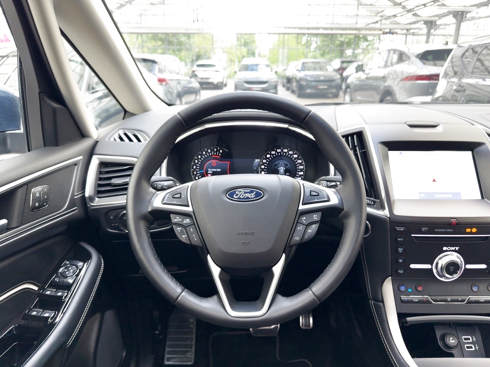 Ford S-Max Van S-Max 2.5 Duratec (FHEV) Hybrid Vignale #10