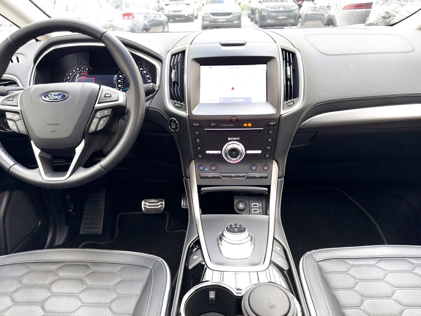 Ford S-Max Van S-Max 2.5 Duratec (FHEV) Hybrid Vignale #11