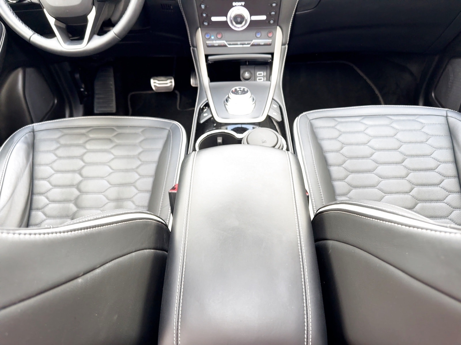 Ford S-Max Van S-Max 2.5 Duratec (FHEV) Hybrid Vignale #14