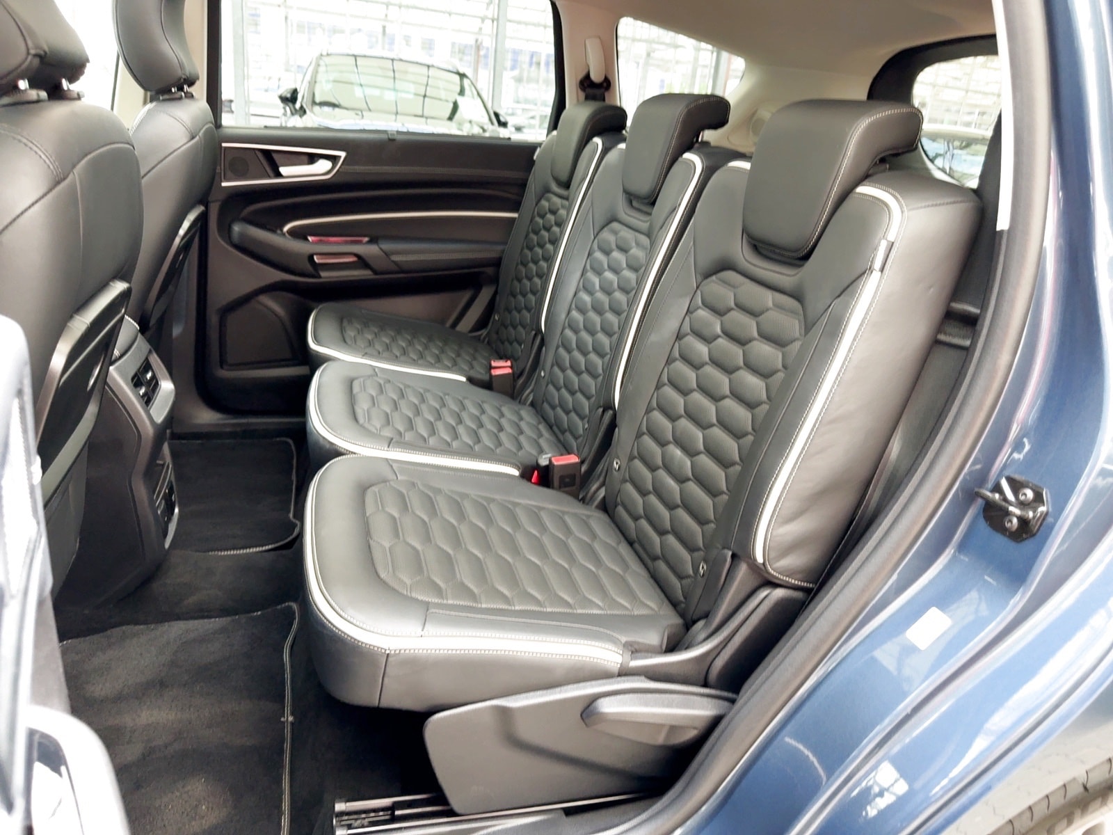 Ford S-Max Van S-Max 2.5 Duratec (FHEV) Hybrid Vignale #15