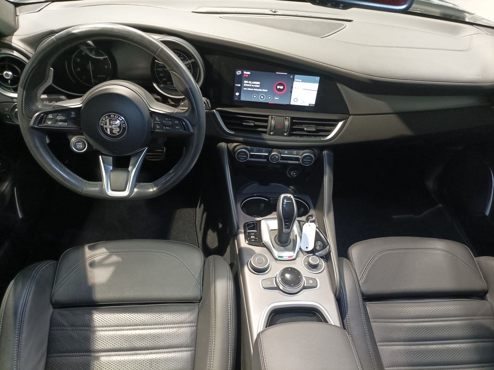 Alfa Romeo Giulia Limousine Giulia 2.0 Turbo Veloce #14
