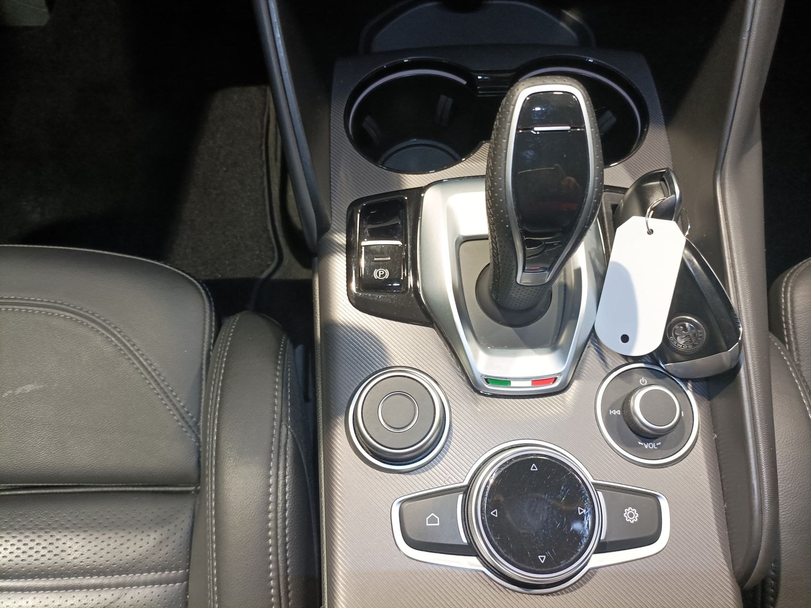 Alfa Romeo Giulia Limousine Giulia 2.0 Turbo Veloce #13
