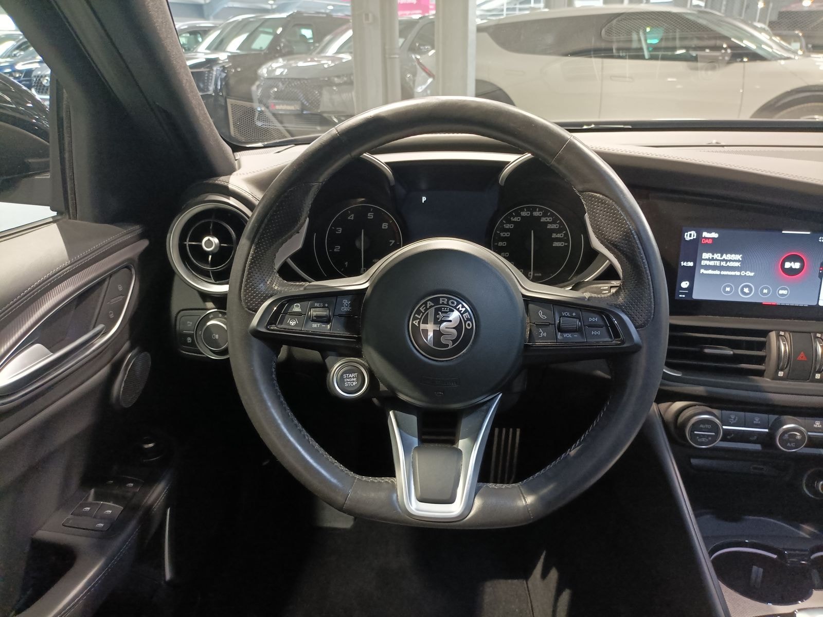 Alfa Romeo Giulia Limousine Giulia 2.0 Turbo Veloce #10