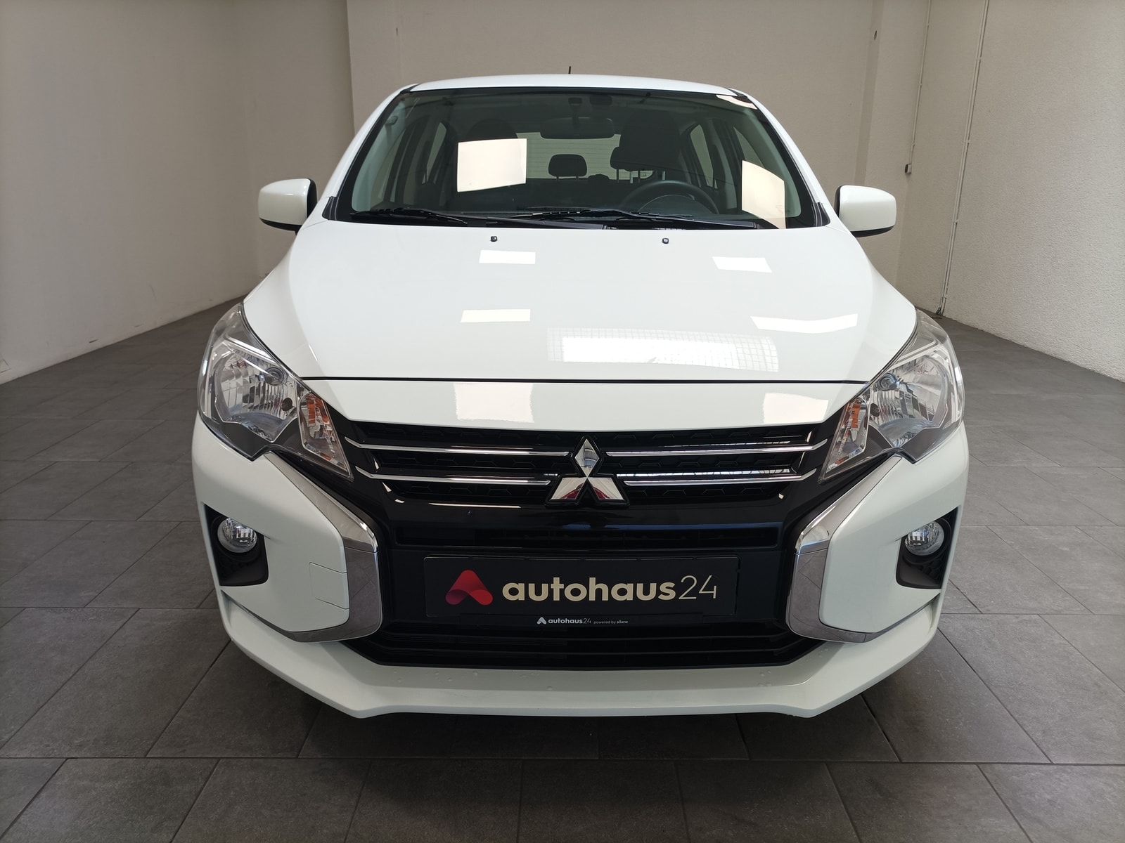 Mitsubishi Space Star Limousine Space Star 1.2 Select (EURO 6d) #2