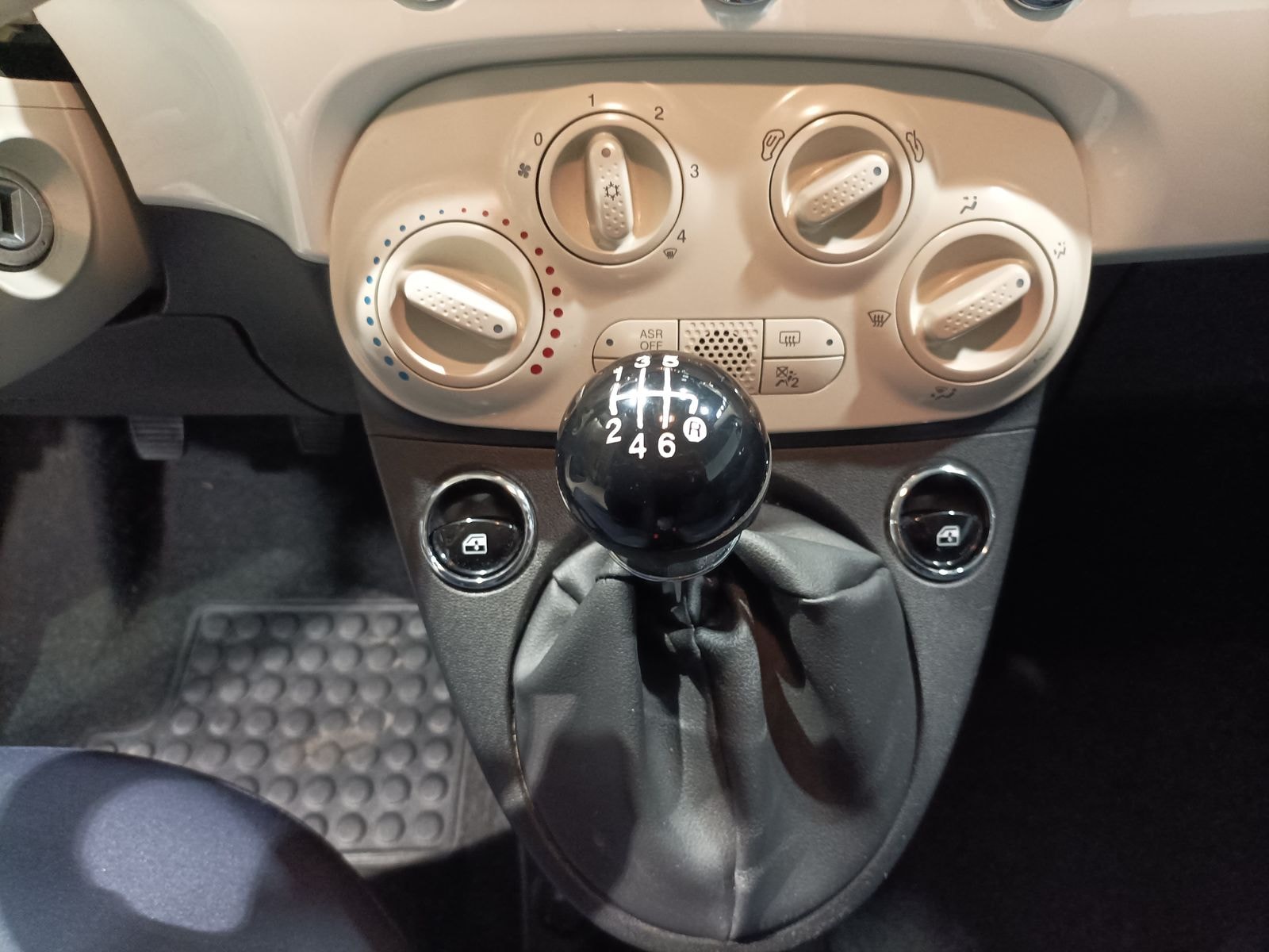 Fiat 500 Schräghecklimousine 500 1.0 Mild Hybrid Cult (EURO 6d) #12