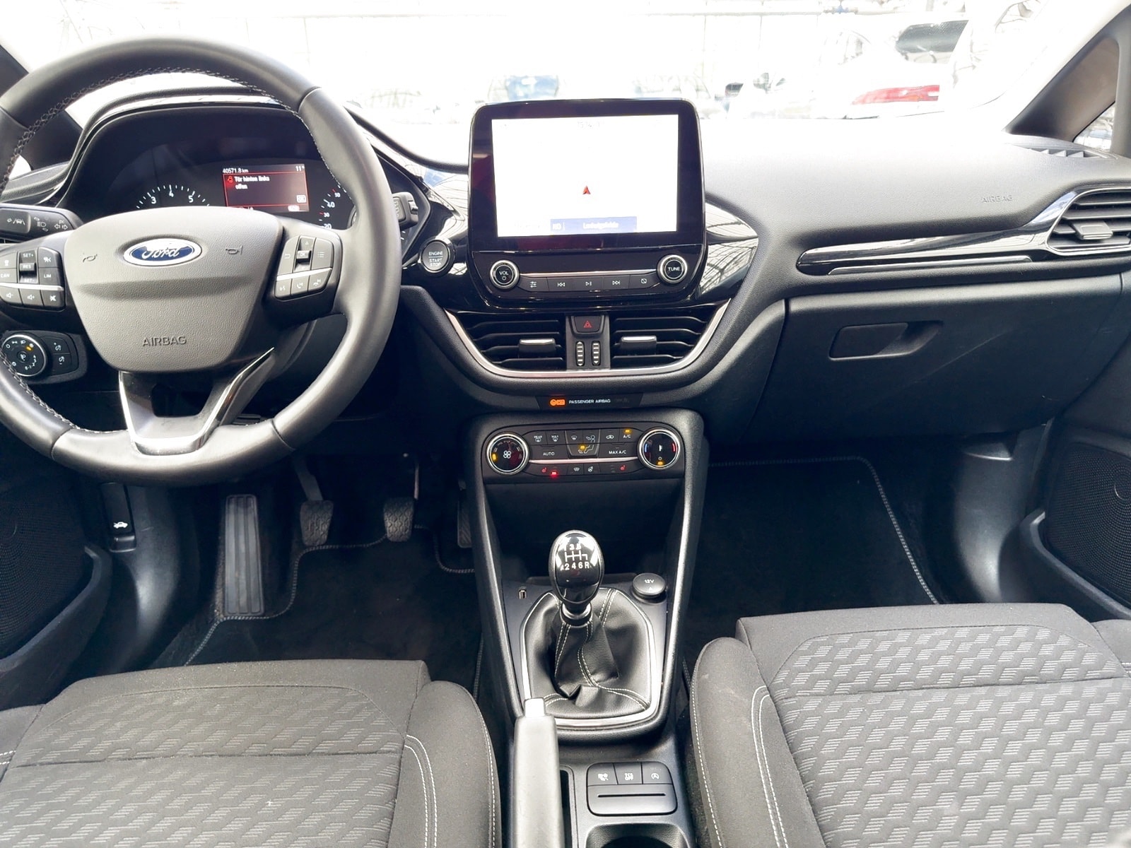 Ford Fiesta Limousine Fiesta 1.0 EcoBoost Hybrid Titanium X (EURO 6d) #11