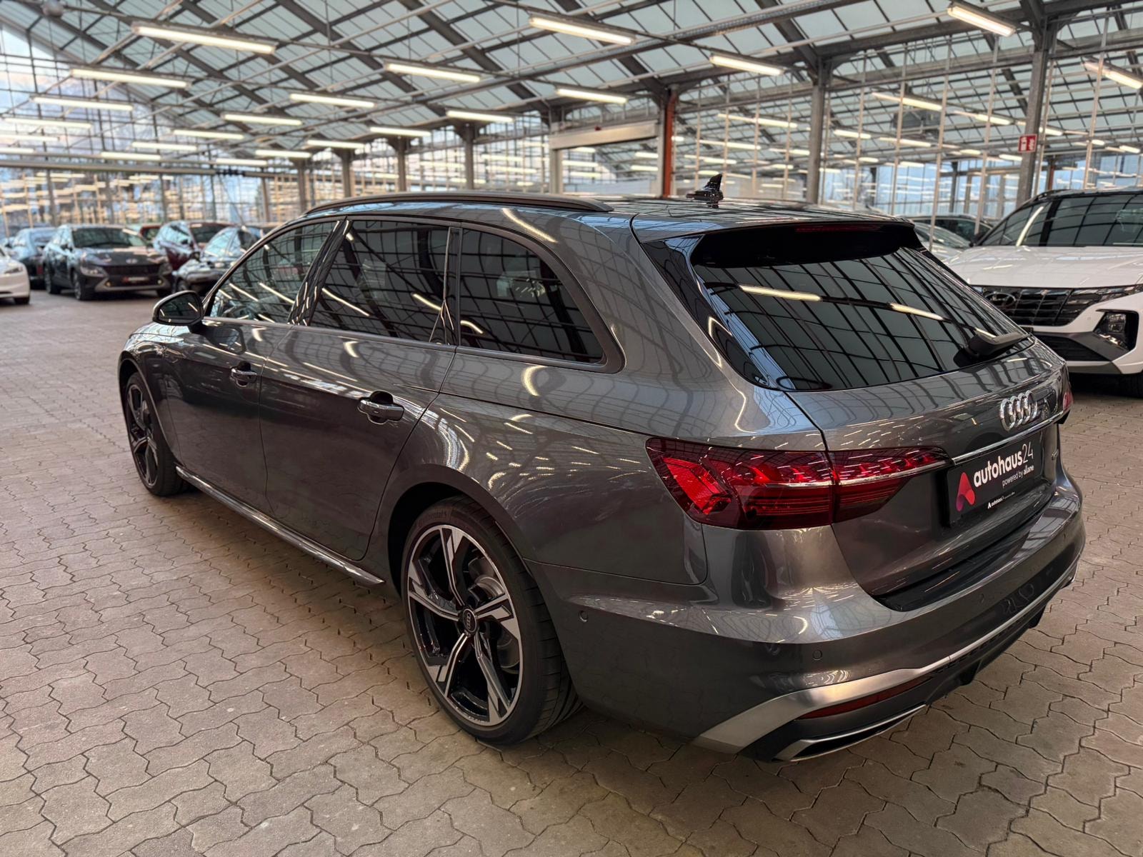 Audi A4 Kombi A4 40 quattro 2.0 TDI Avant S line (EURO 6d) #4