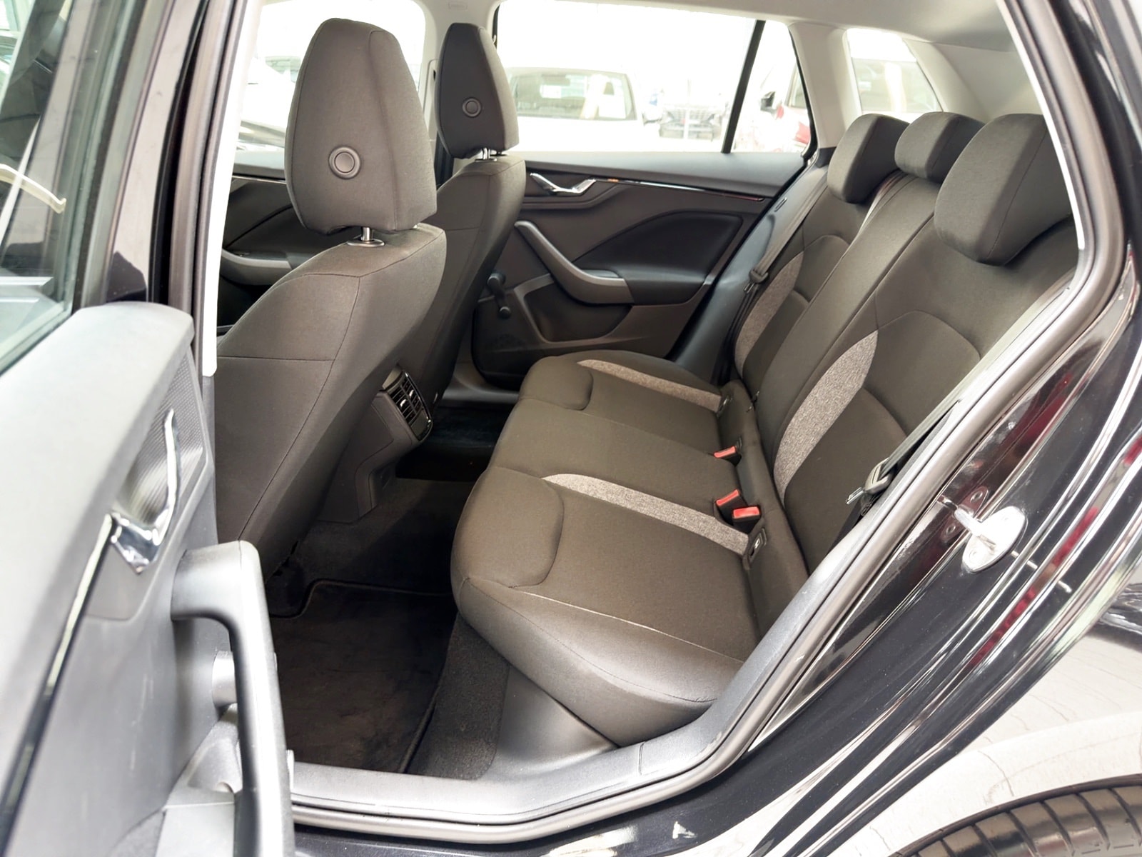 Skoda Kamiq SUV Kamiq 1.0 TSI Active OPF (EURO 6d) #15