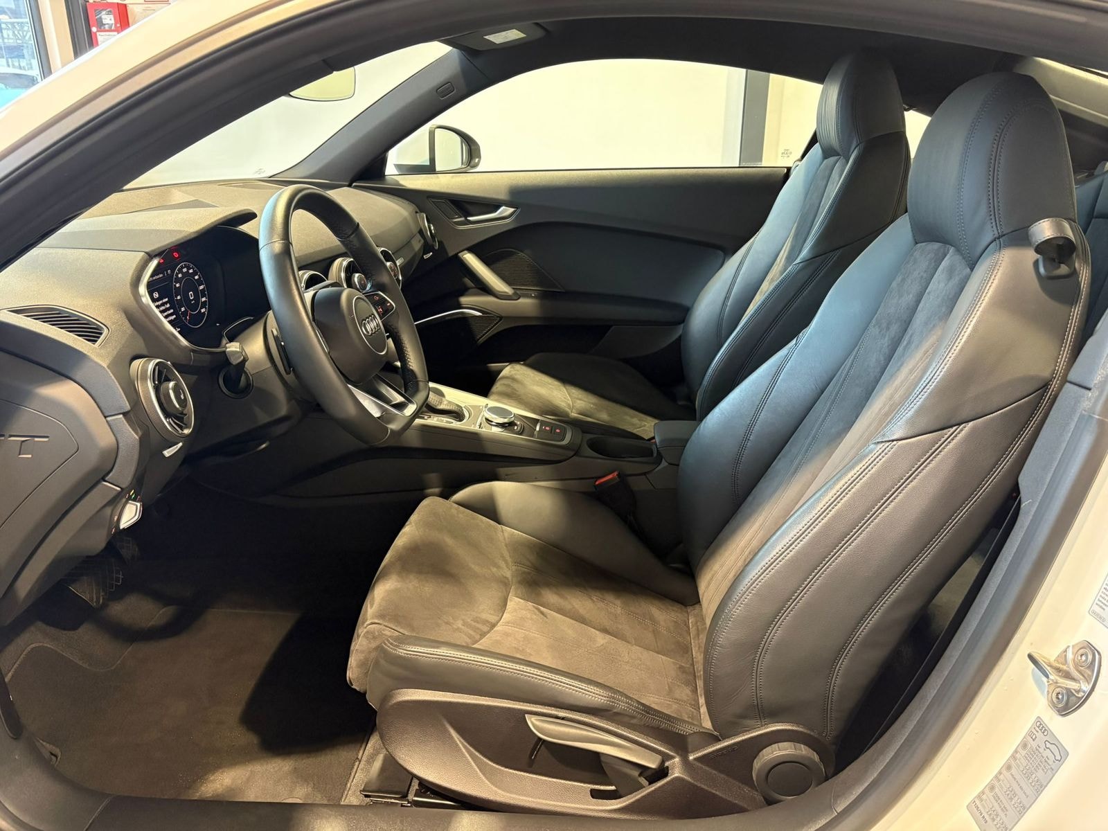 Audi TT Coupé TT 45 2.0 TFSI Coupe #8