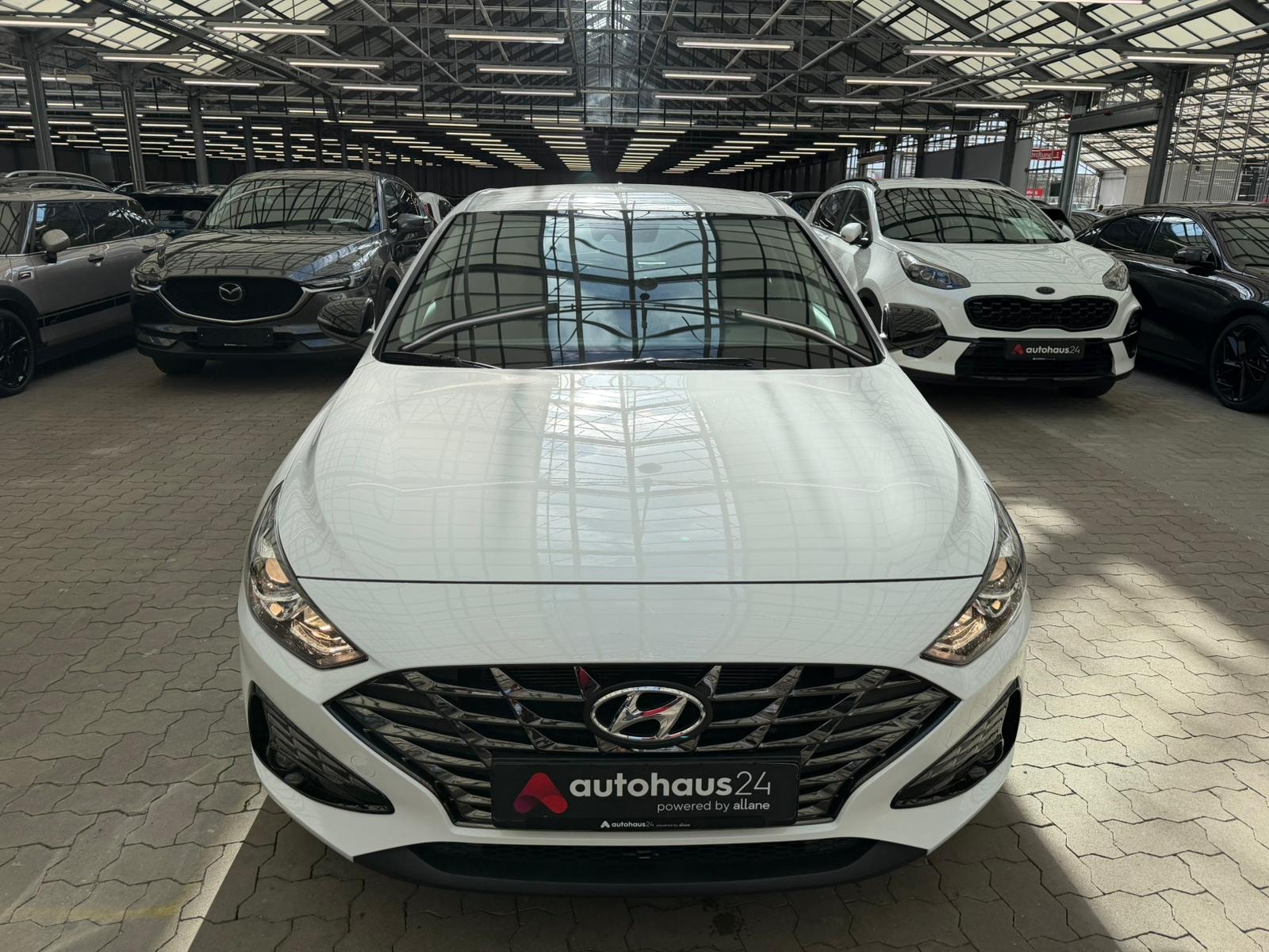 Hyundai i30 Limousine i30 1.5 T-GDI Ed. 30 Mild-Hybrid (EURO 6d)(OPF) #2
