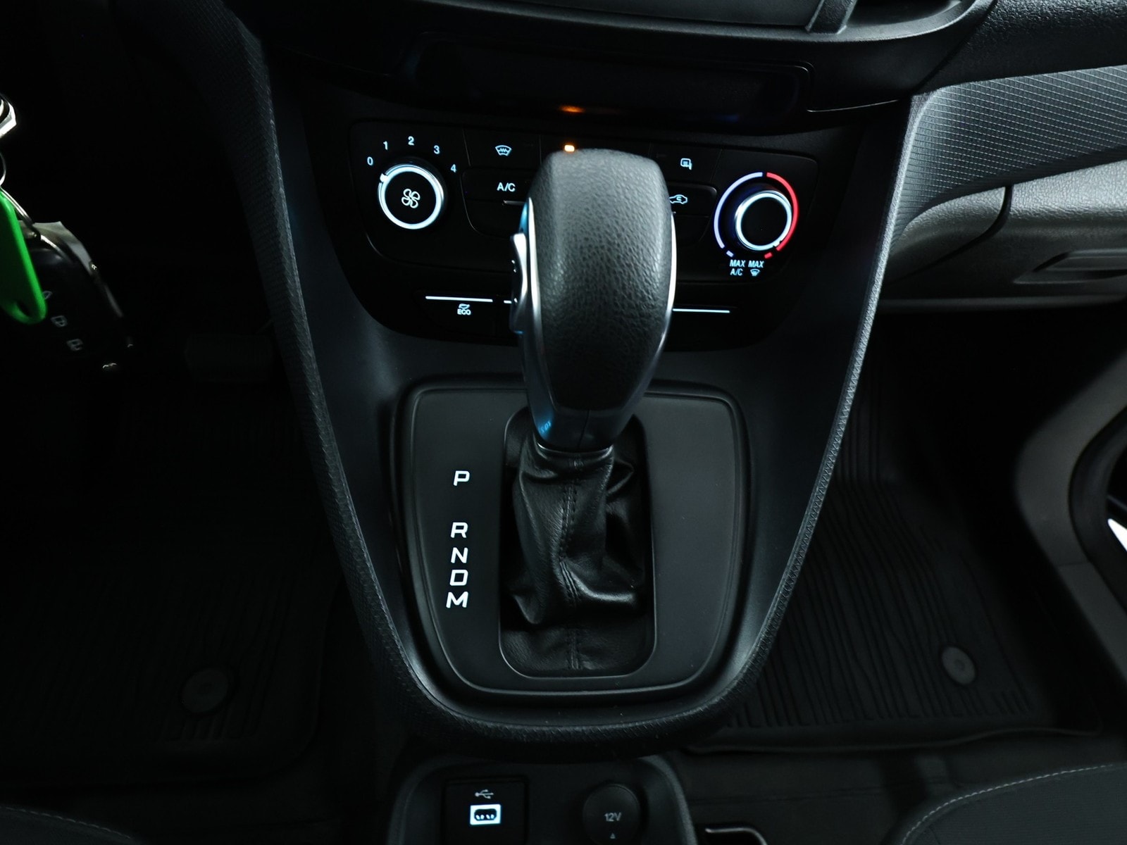Ford Transit Transporter TransitConnect 1.5 EcoBlue 240 (L1) Trend S/S (EUR #13