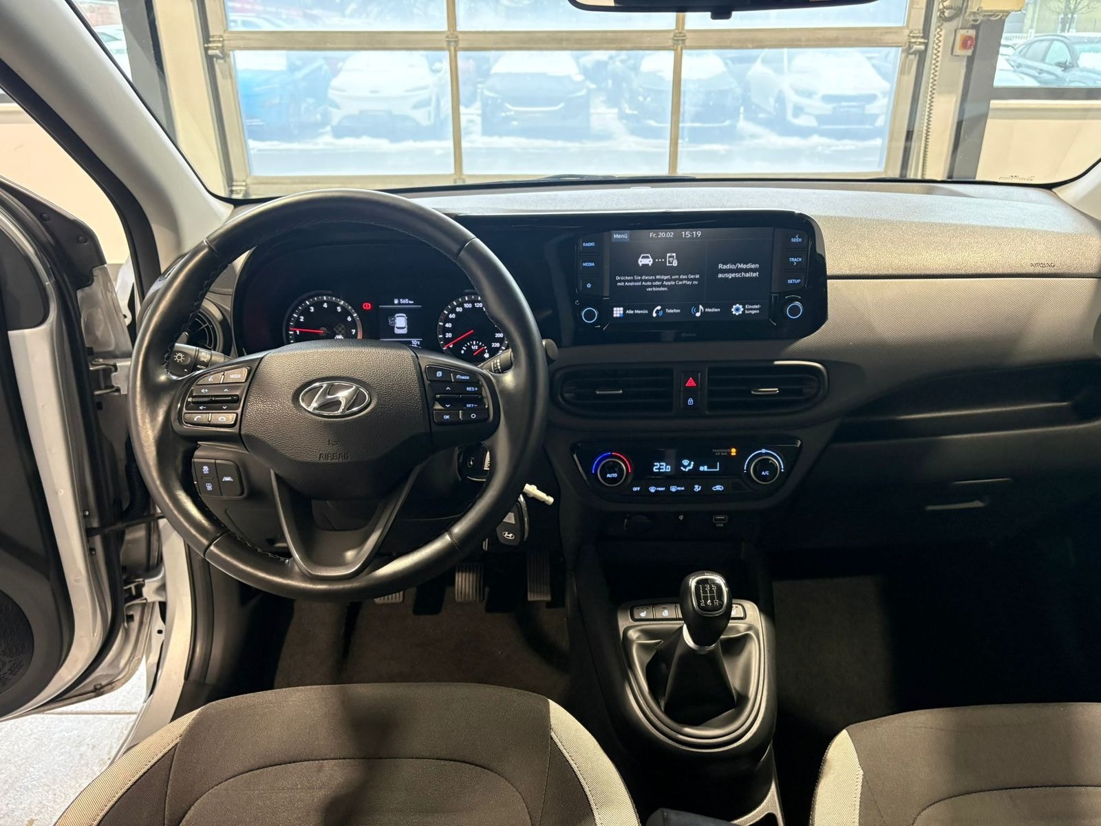 Hyundai i10 Schräghecklimousine i10 1.0 Trend #9